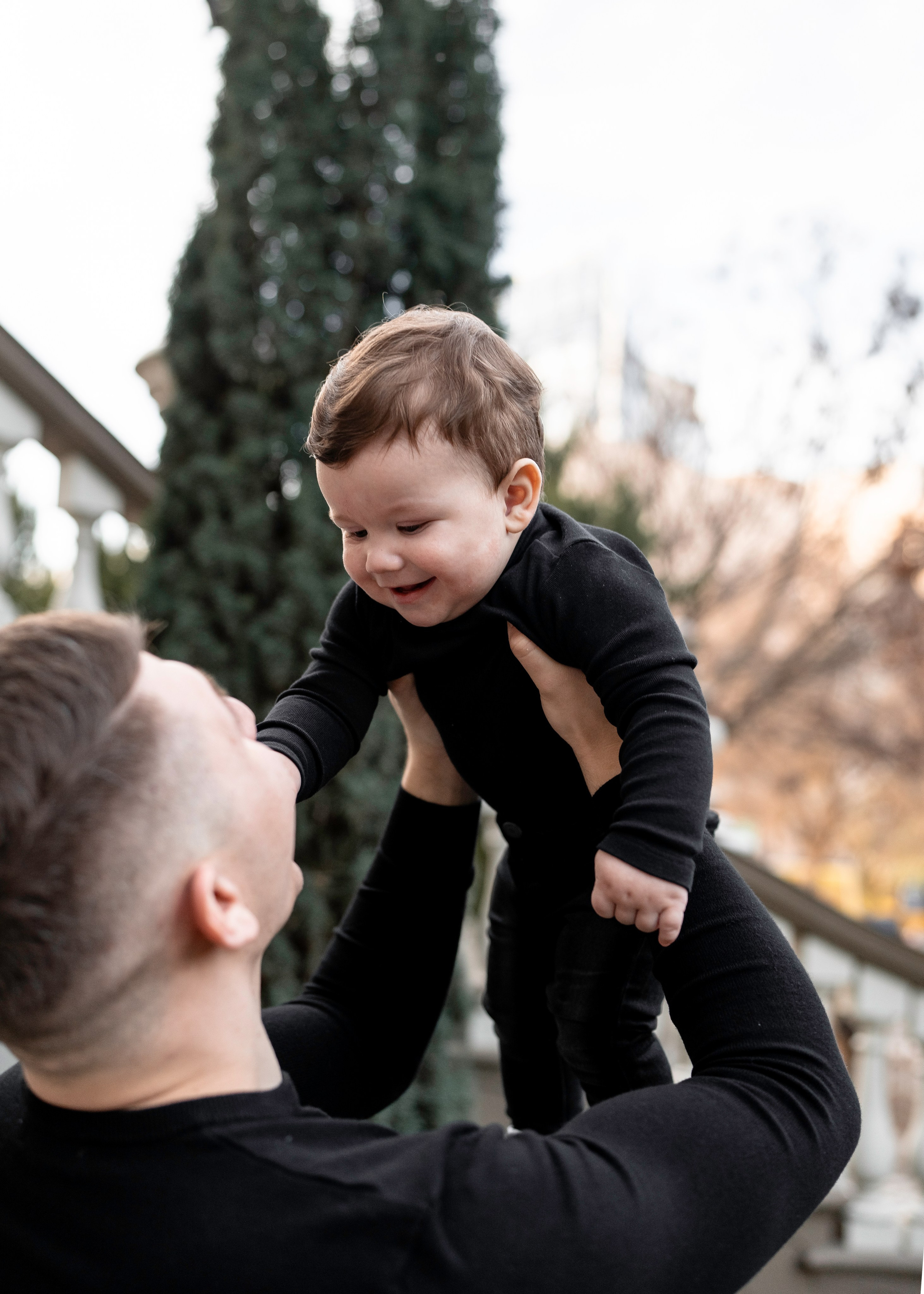 Artem, Nadia & Elisha. Family photographer in Sacramento | Sofia Pavenko