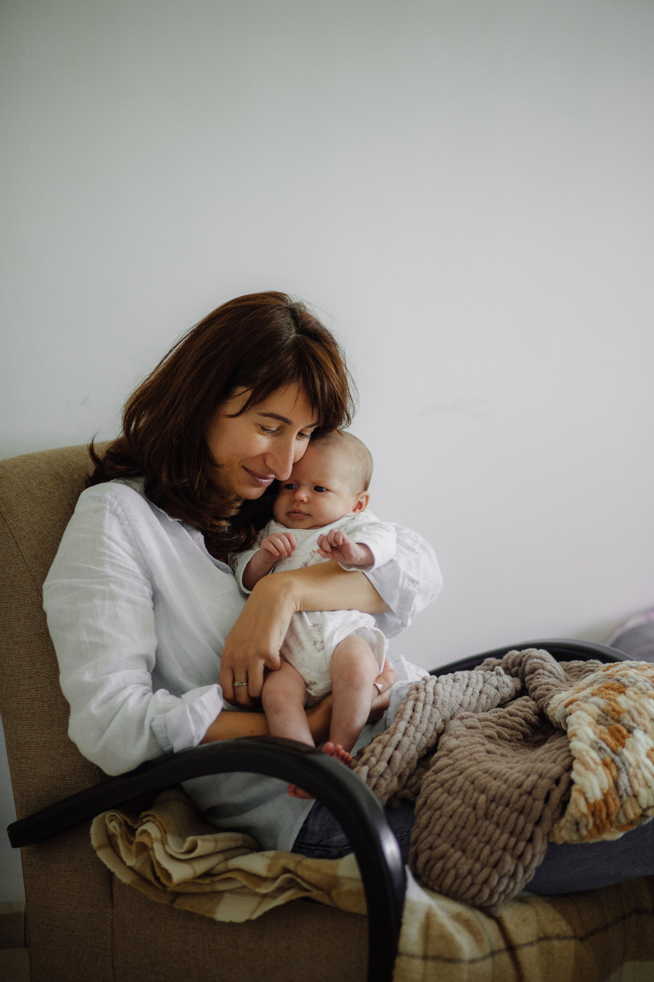Sweet home / Ayala 3 month. Family photographer in Israel
