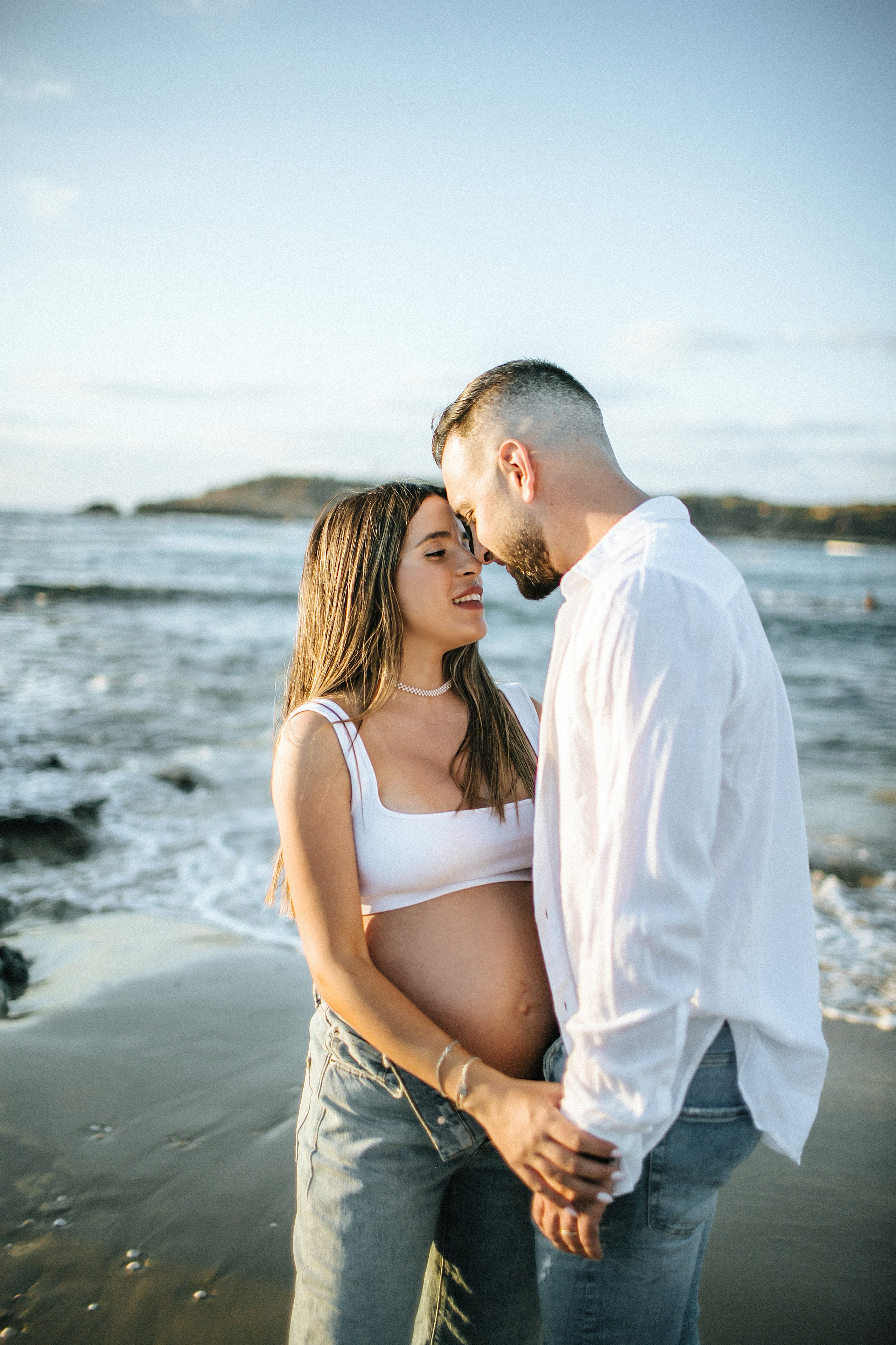 Yael & Gal Nahsholim beach. Family photographer in Israel