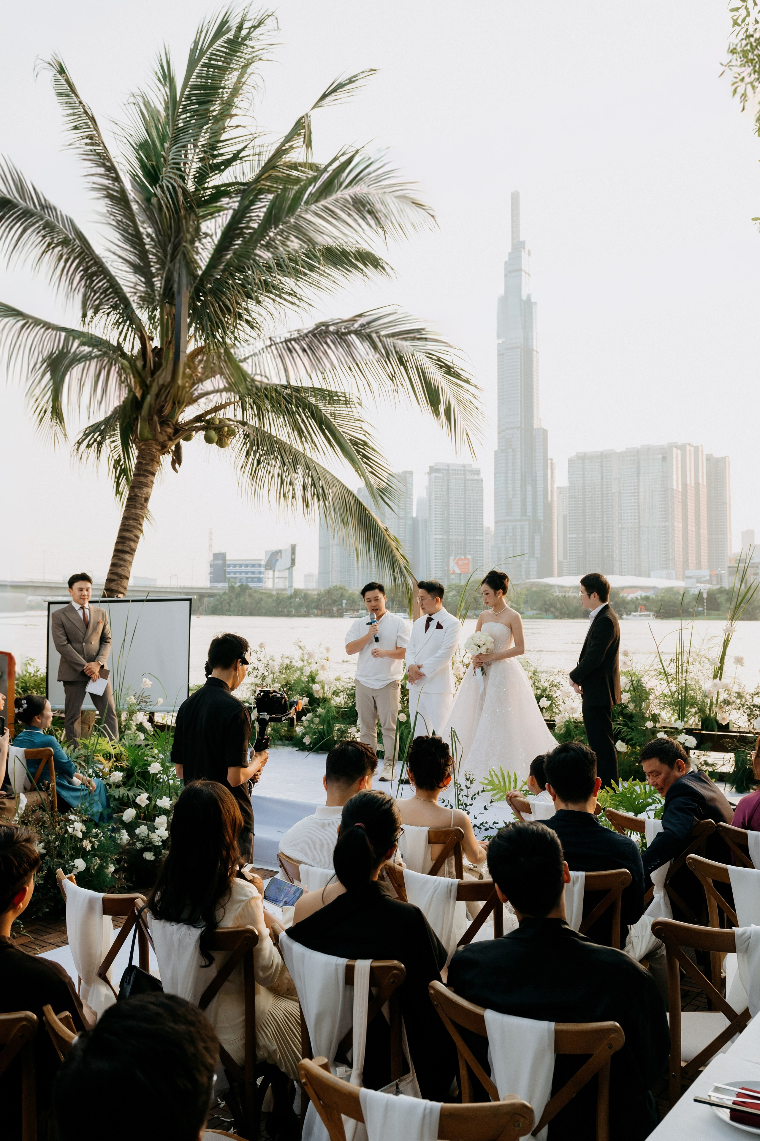 DO & ANH/Destination Wedding. Nhiếp ảnh gia đám cưới hàng đầu tại Thành Phố Hồ Chí Minh