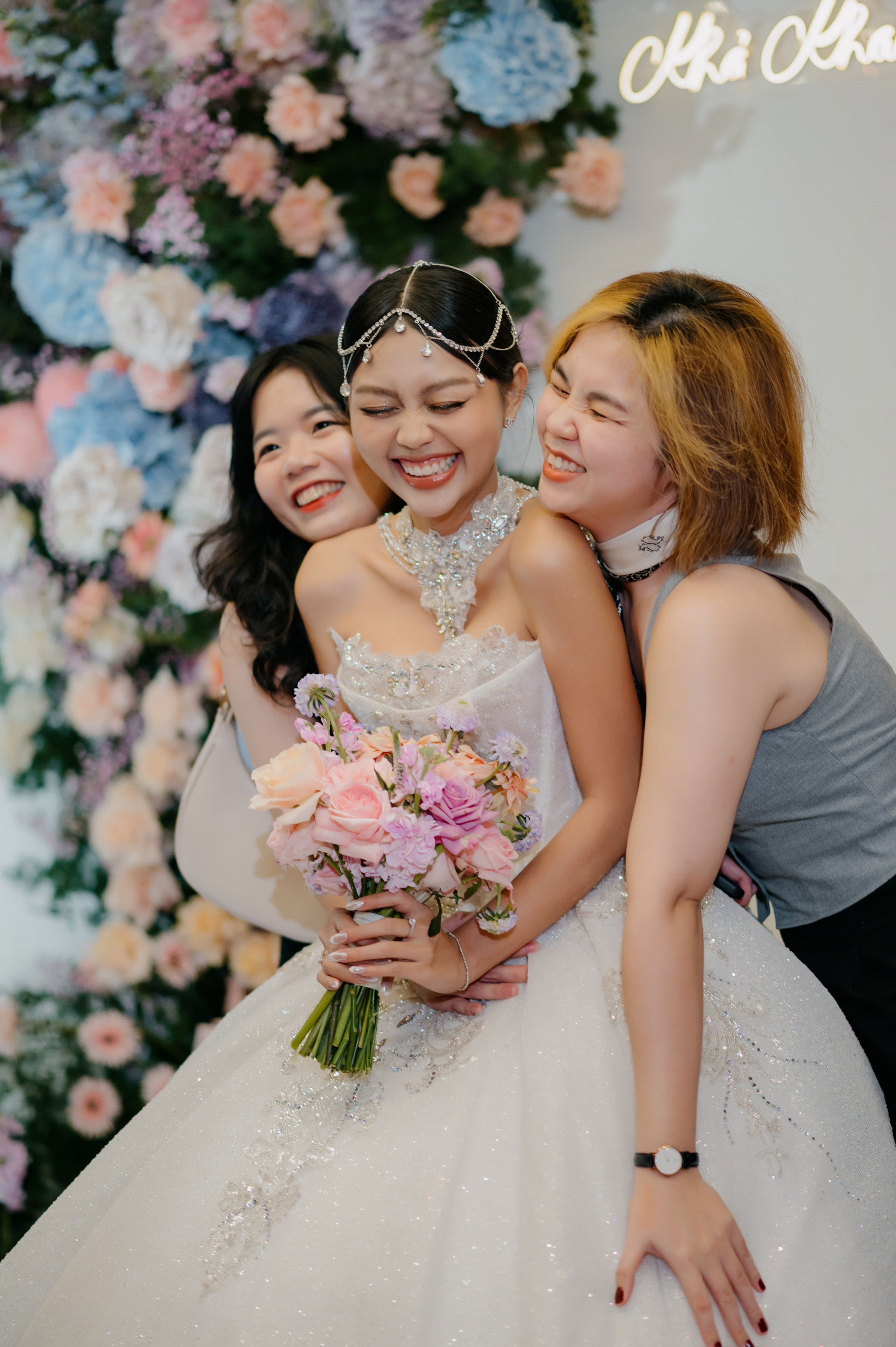 KHANG & QUYEN / Lavela Hotel. Saigon Wedding Present | Art Beyond Moments
