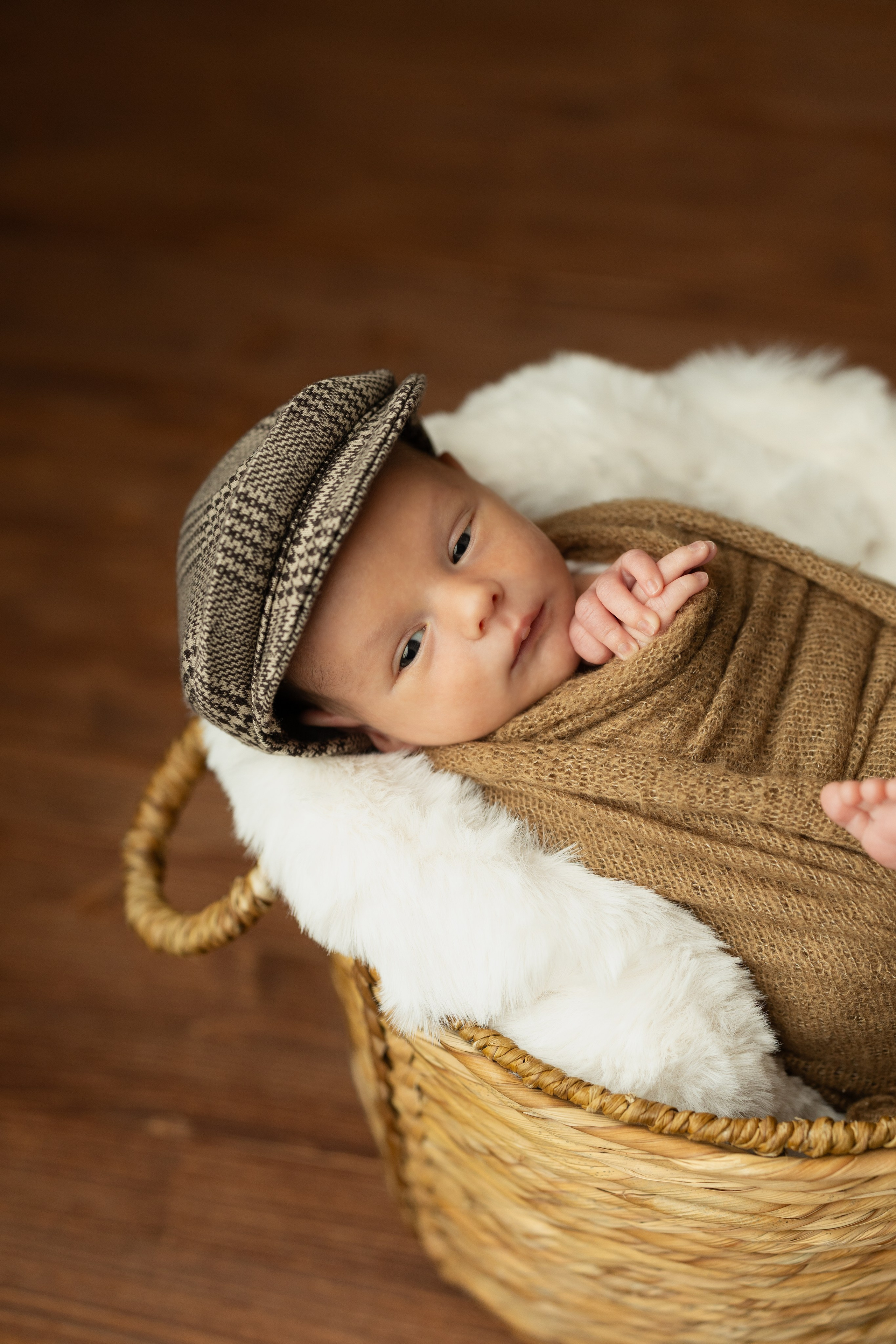 Newborn. Novorođenčad, Trudnice i Porodični fotogaf u Beču i Požarevcu Mihajlo Stević