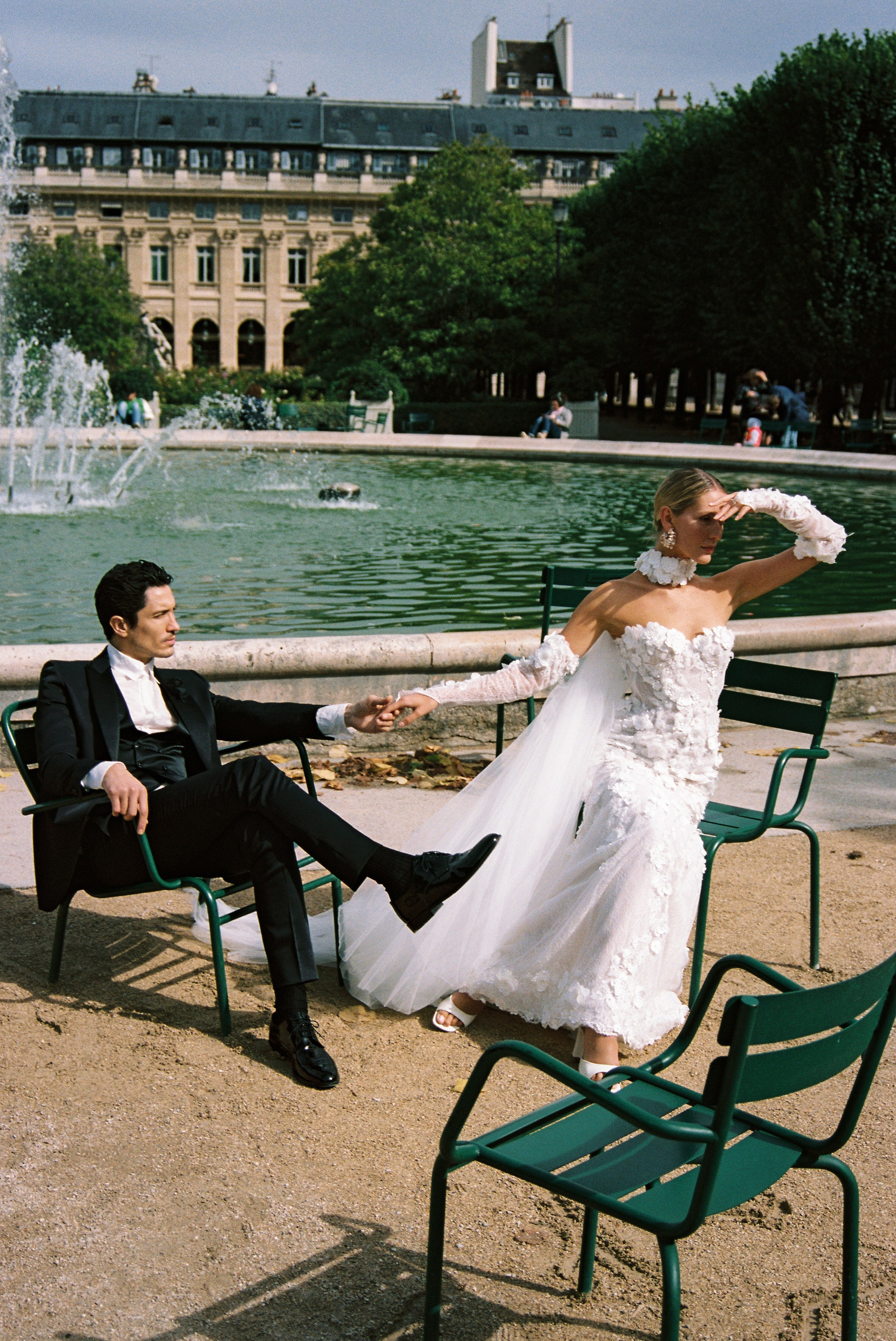 Romantic Photoshoot in Paris — Paris, the City of Love