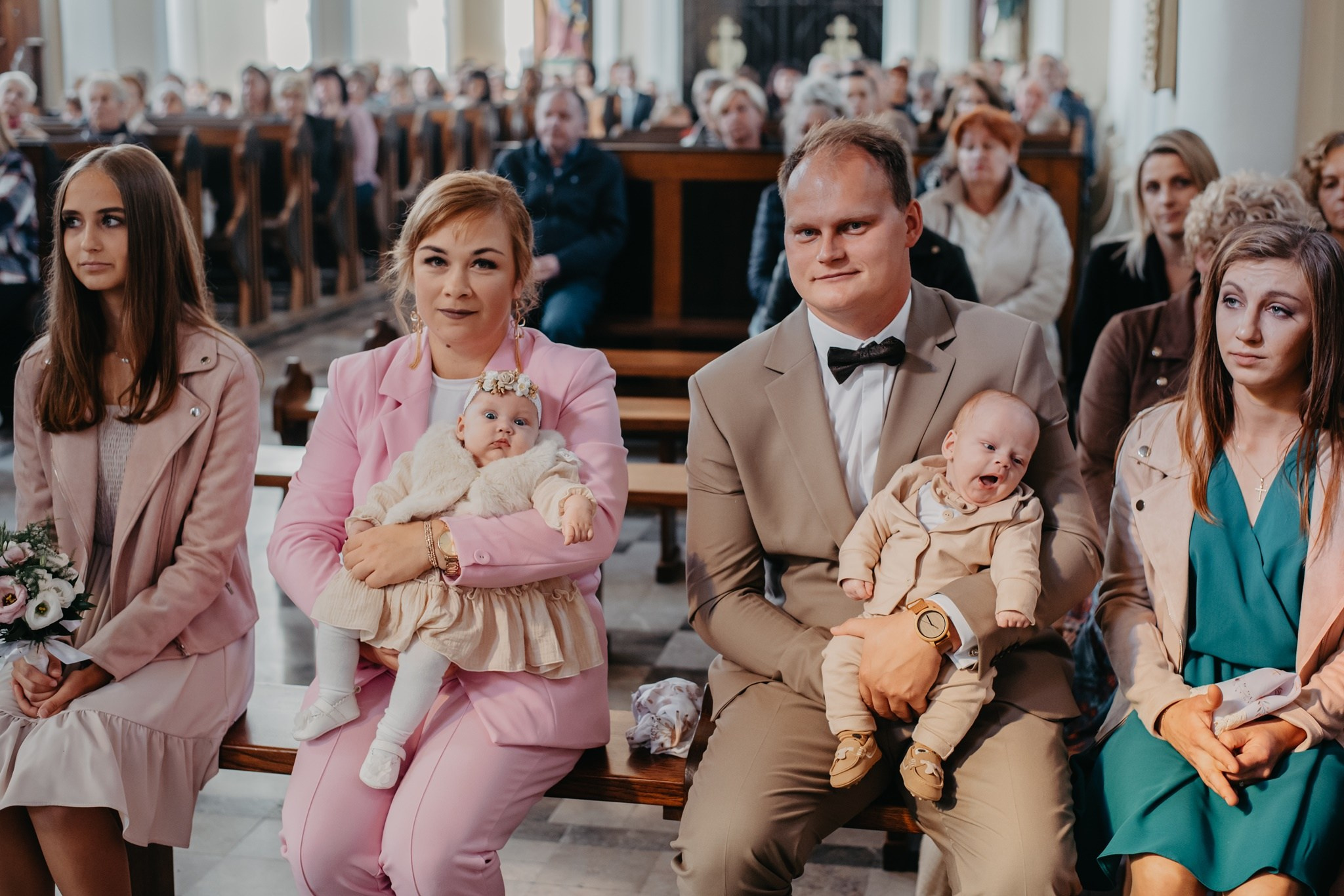 Chrzest Święty Tosi i Jasia. Dominika Strachacka Fotografia | Fotograf ślubny i rodzinny Opole Lubelskie Lublin