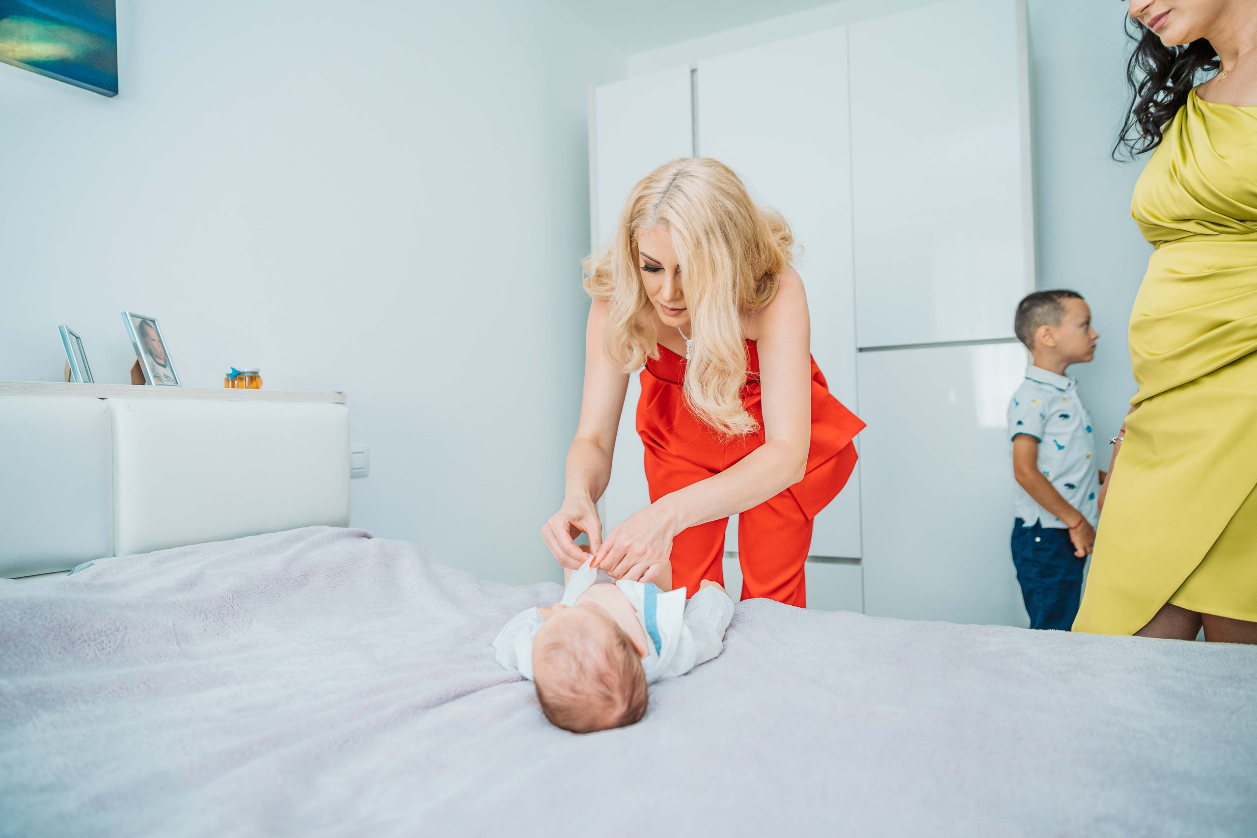 Botez Casian-Vlad. Contrast Studio