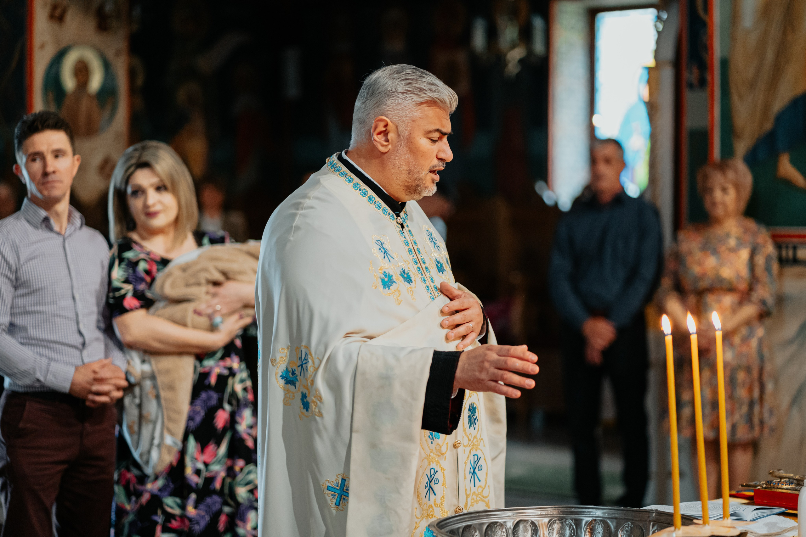 Teodor’s Baptism. Fotograf Nunta Iasi - Hearts & Pictures