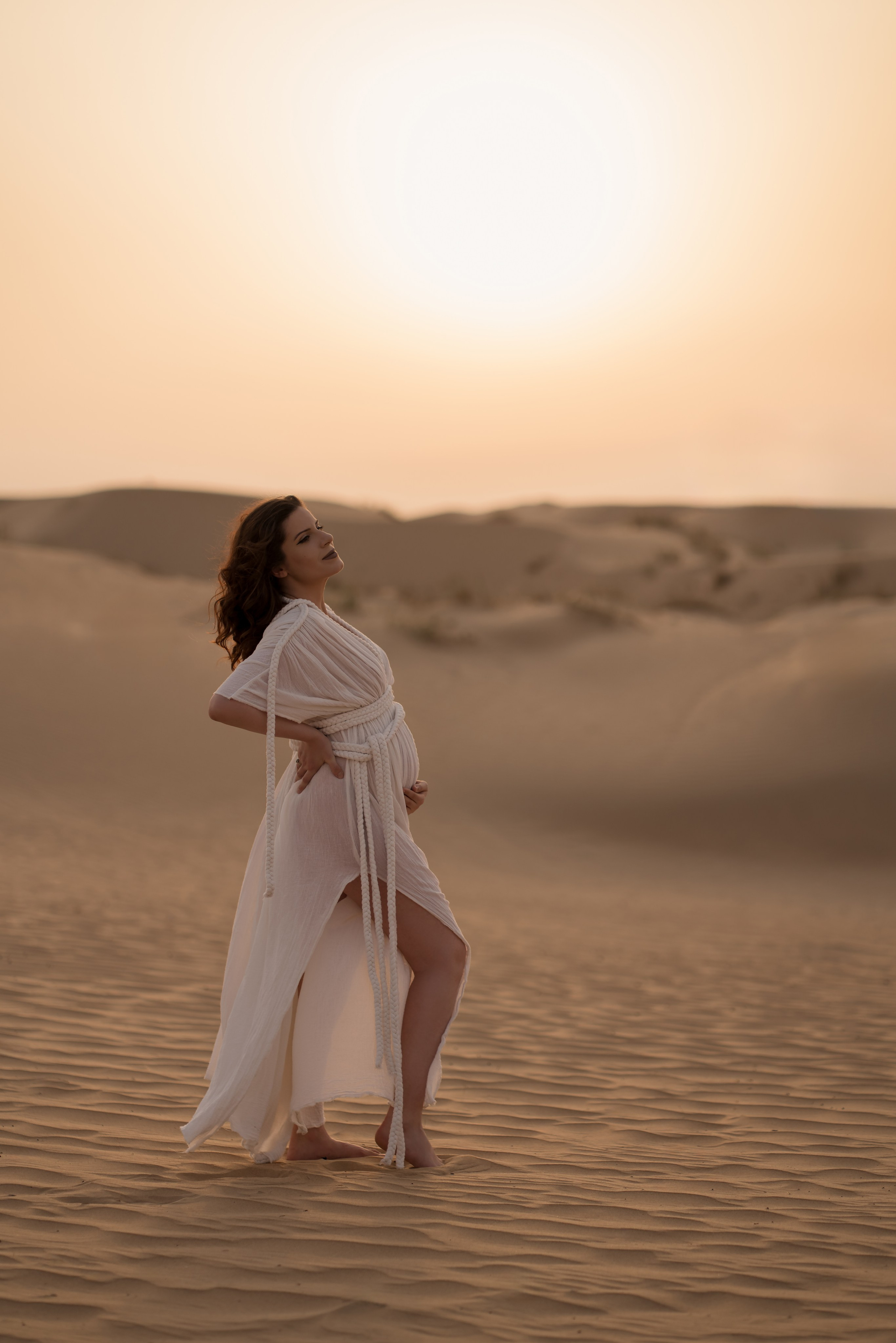 Desert Bloom. Angela Iakovleva — Family Photographer in Dubai