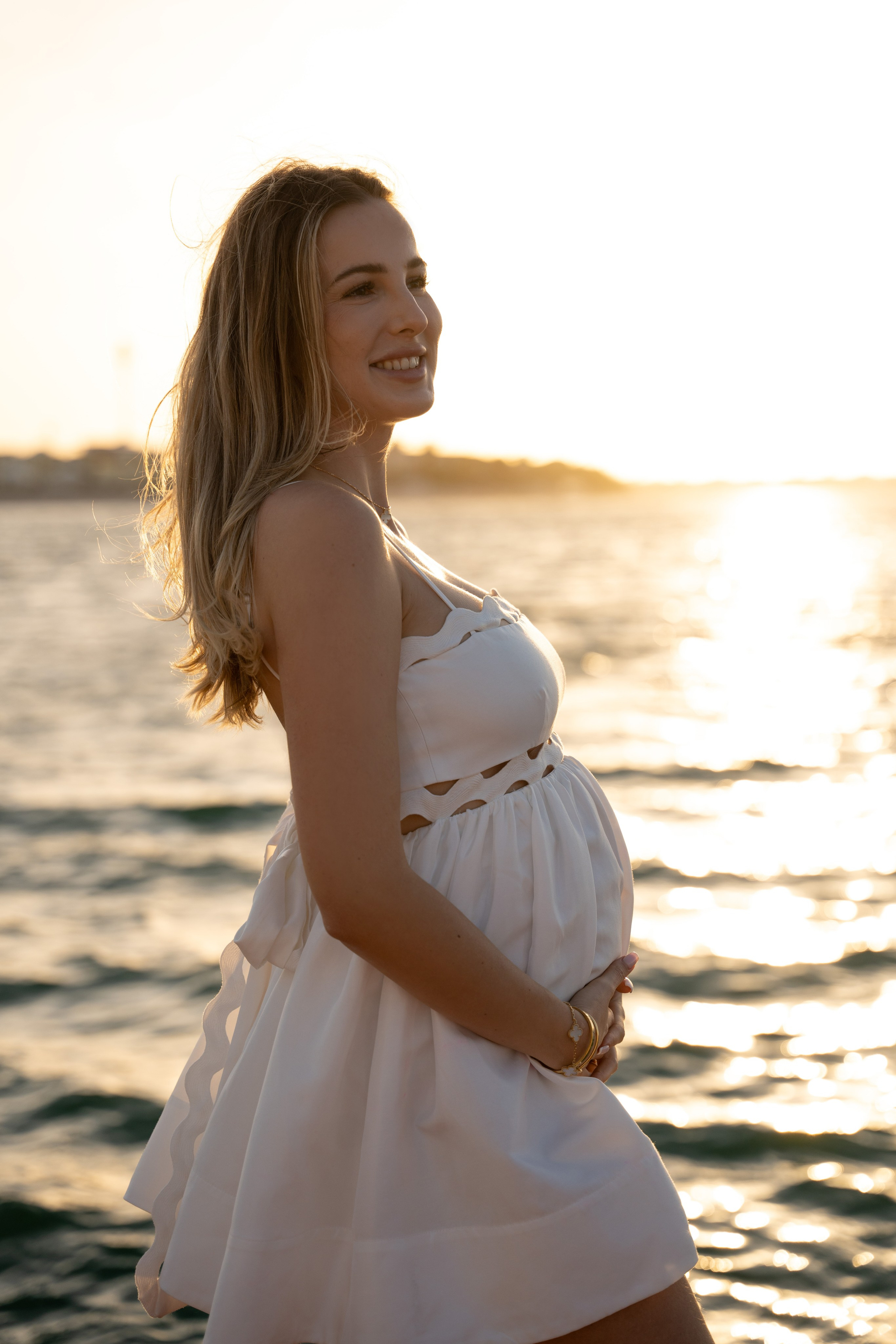 Creative gender reveal party. Angela Iakovleva — Family Photographer in Dubai