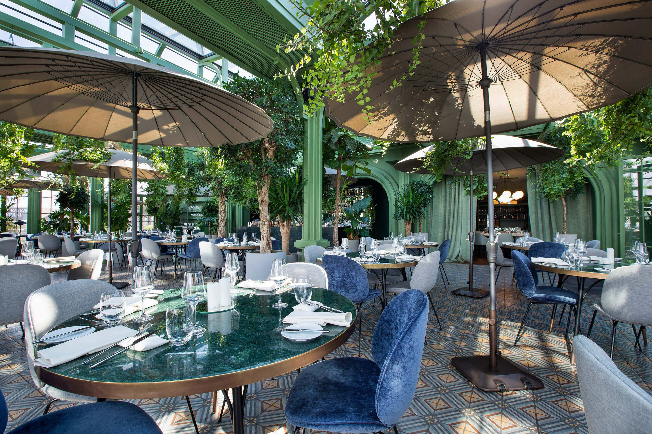 L’Avenue restaurant. Elmar Mustafazadeh Photography