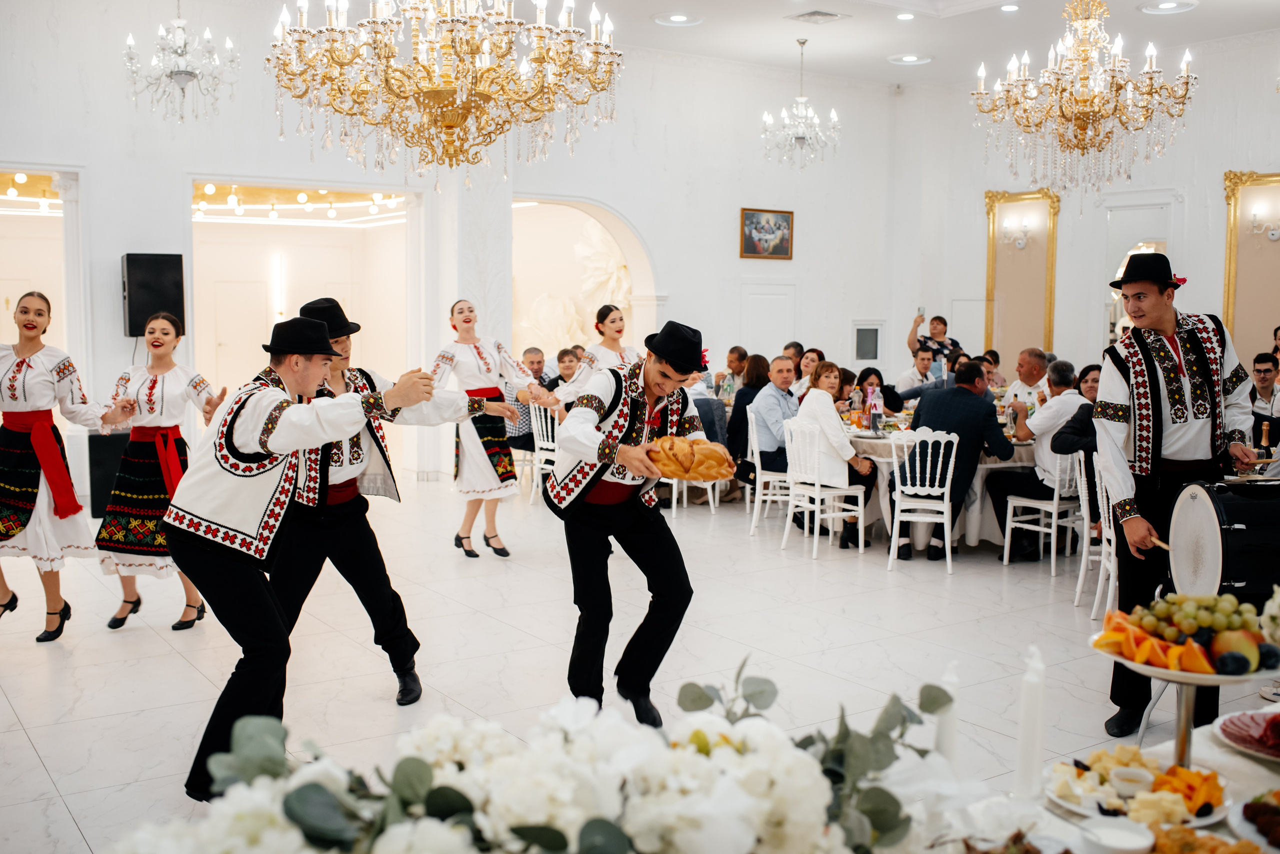 Wedding Dina & Vasili. Wedding photographer from Moldova Alexey Chipchiu