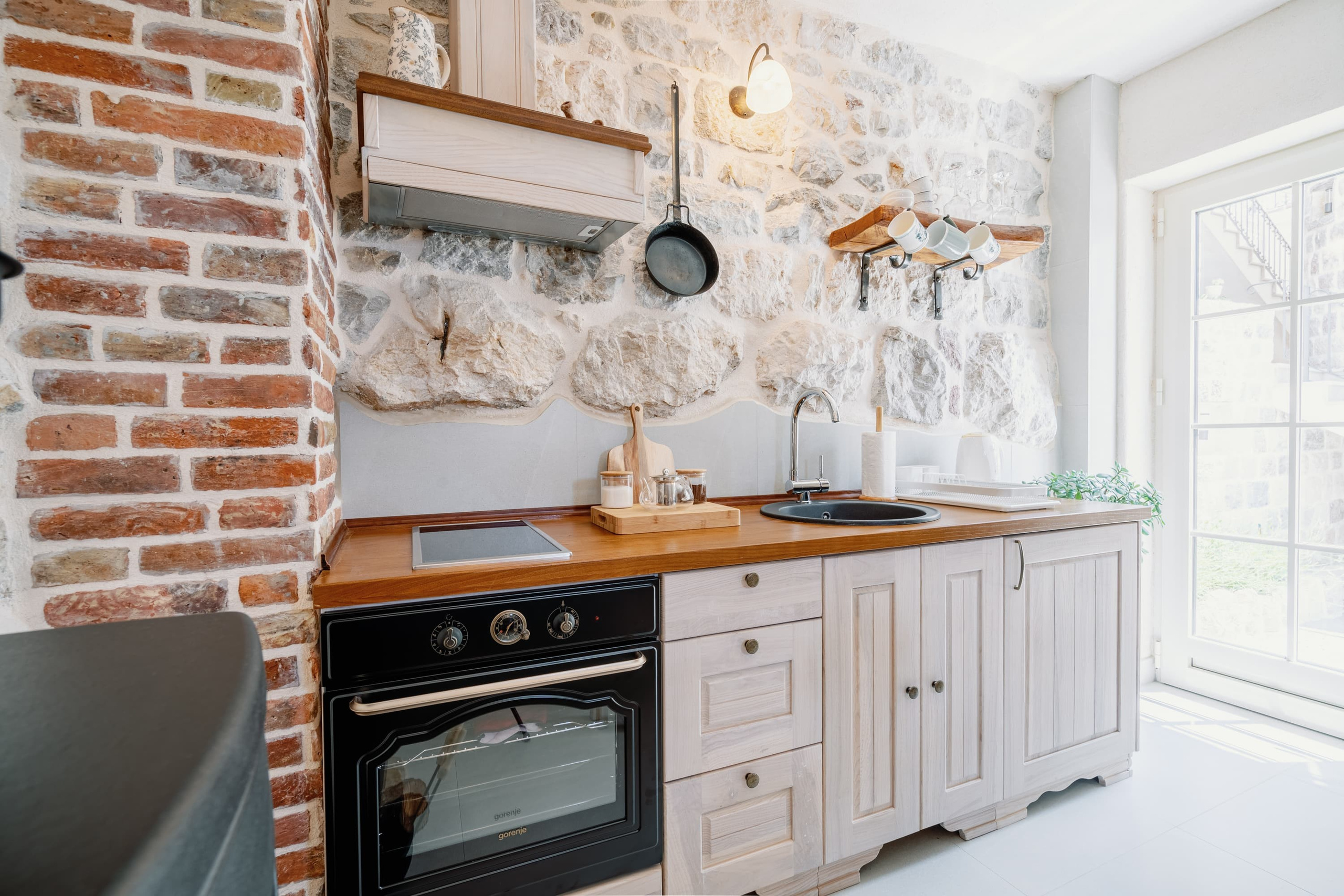 Real Estate Photography. Montenegro. EVAN ARISTOV WEDDING PHOTOGRAPHY — Seattle Wedding Photographer