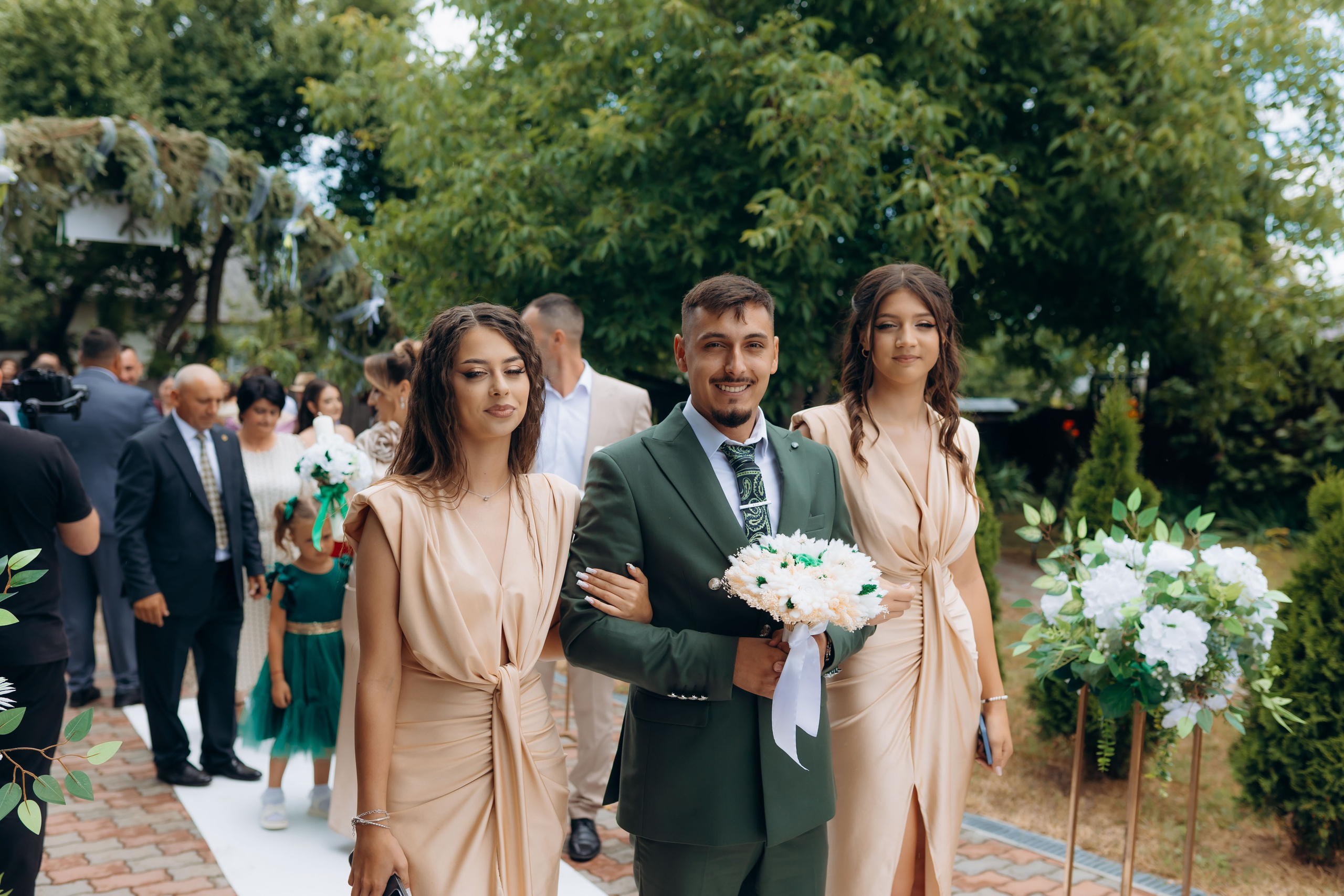 Nunta Nicoleta & Răzvan | Fotografie & Videografie Profesională. Servicii foto-video profesionale, pentru momente de neuitat