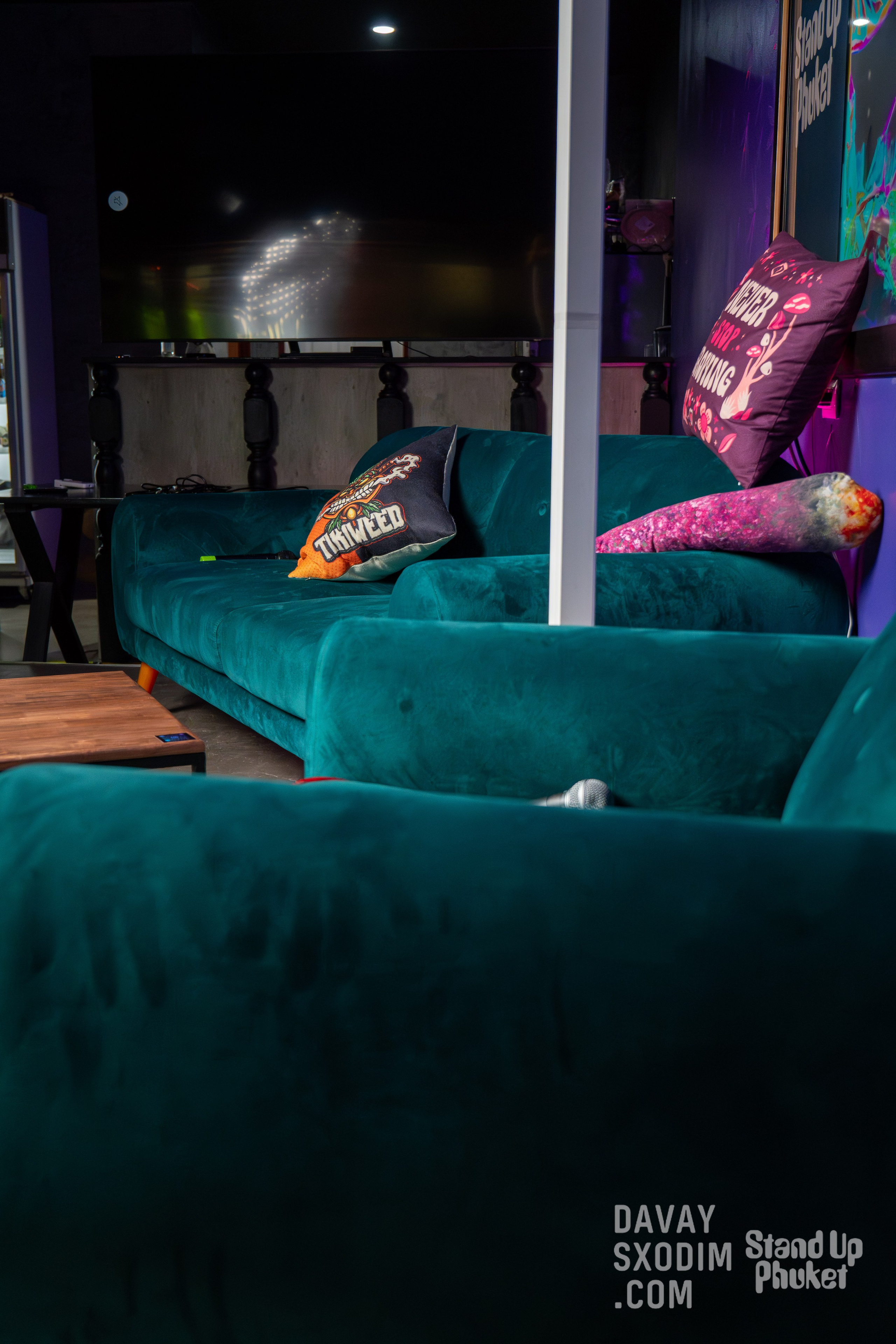 Standup-шоу «Тай-Болтай» | Фоторепортаж | Афиша | DAVAYSXODIM.com PHUKET. АФИША|ФОТОРЕПОРТАЖИ|ИВЕНТЫ|ПХУКЕТ