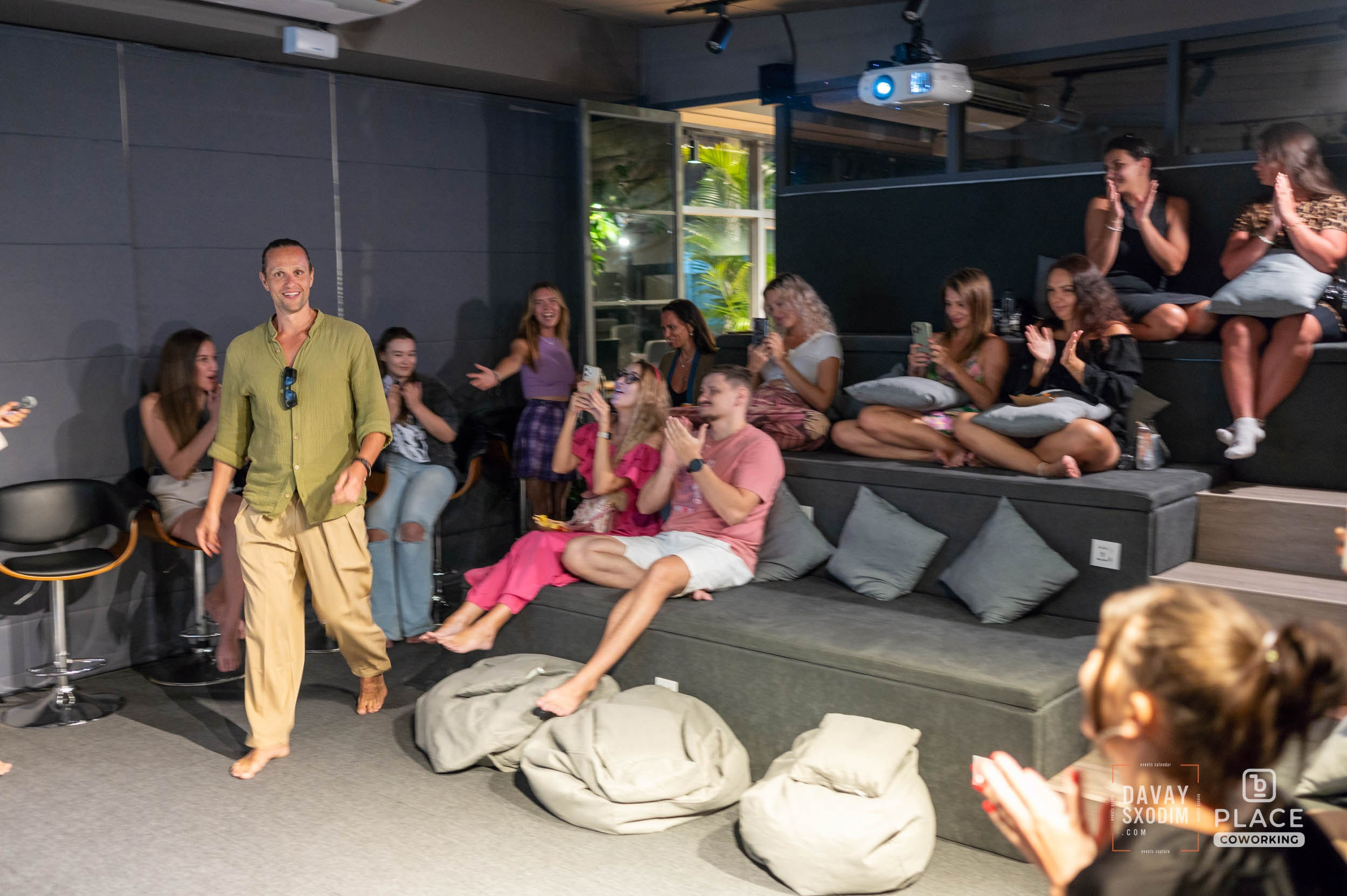 ФАН-ВСТРЕЧА С ИЛЬЕЙ ЛАРИОНОВЫМ. АФИША|ФОТОРЕПОРТАЖИ|ИВЕНТЫ|ПХУКЕТ