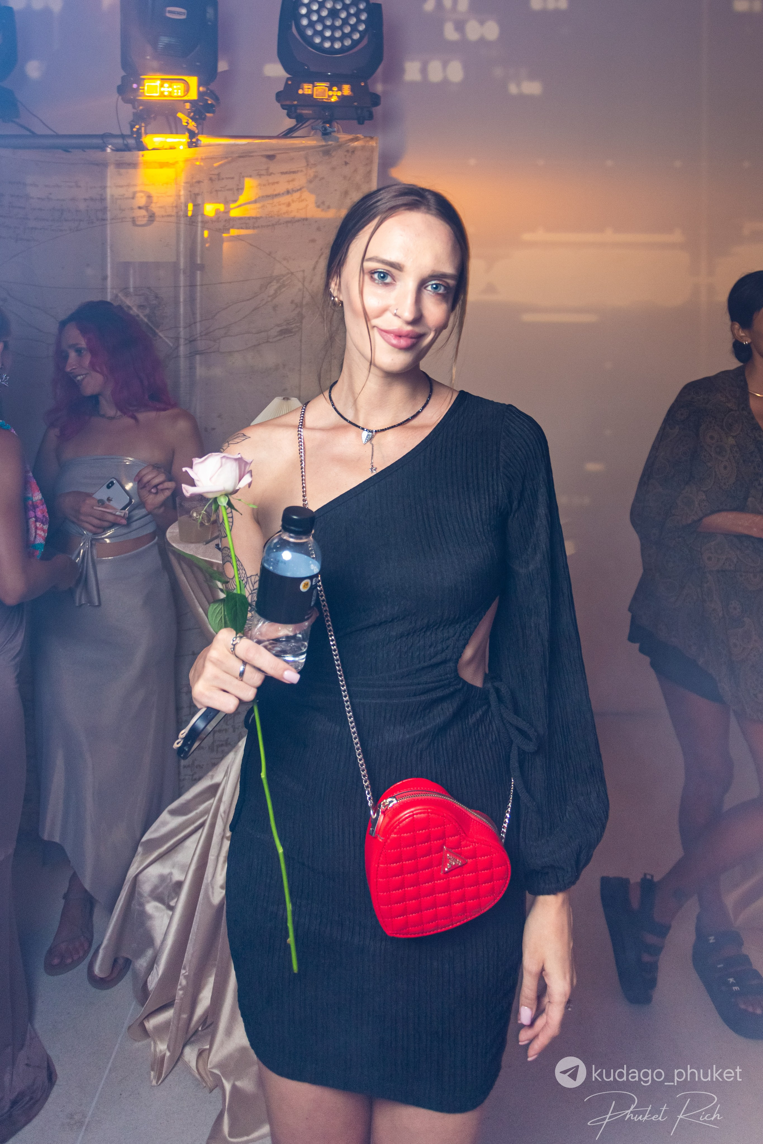 Вечеринка «Код да Винчи» | Фоторепортаж | Афиша | DAVAYSXODIM.com PHUKET. АФИША|ФОТОРЕПОРТАЖИ|ИВЕНТЫ|ПХУКЕТ