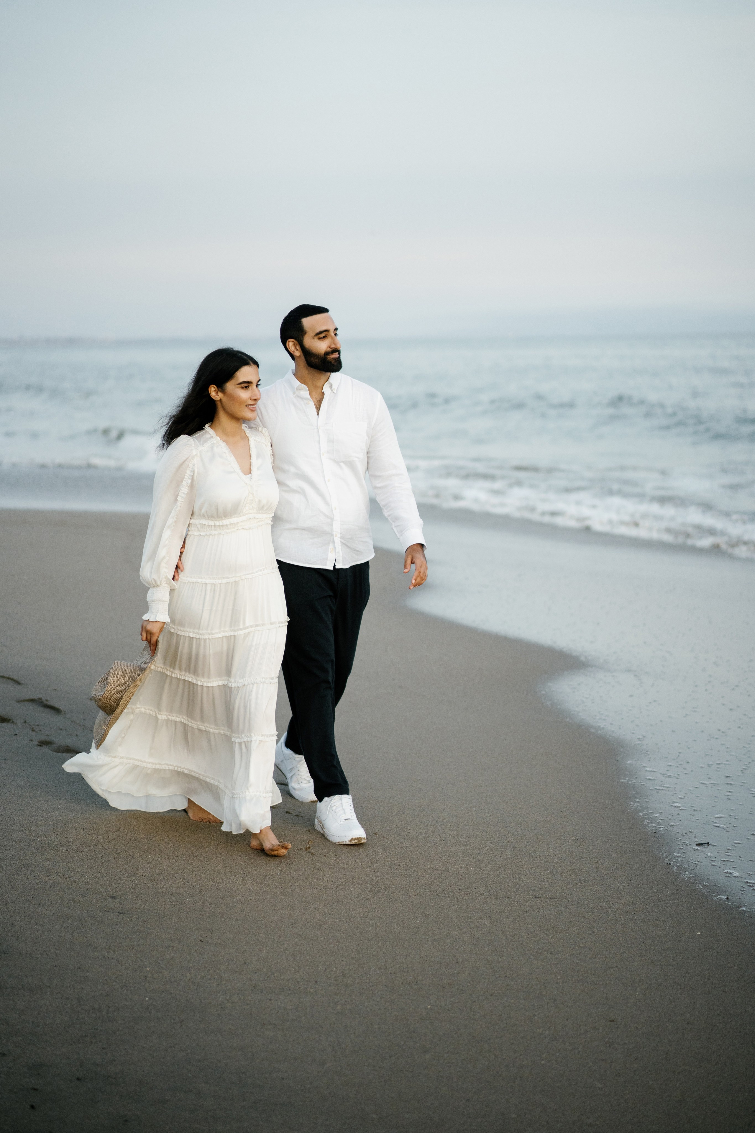 Santa Monica Sunset Engagement Photoshoot. Wedding Photography & Videography Team in California, Los Angeles, San Francisco, San Diego and Travel