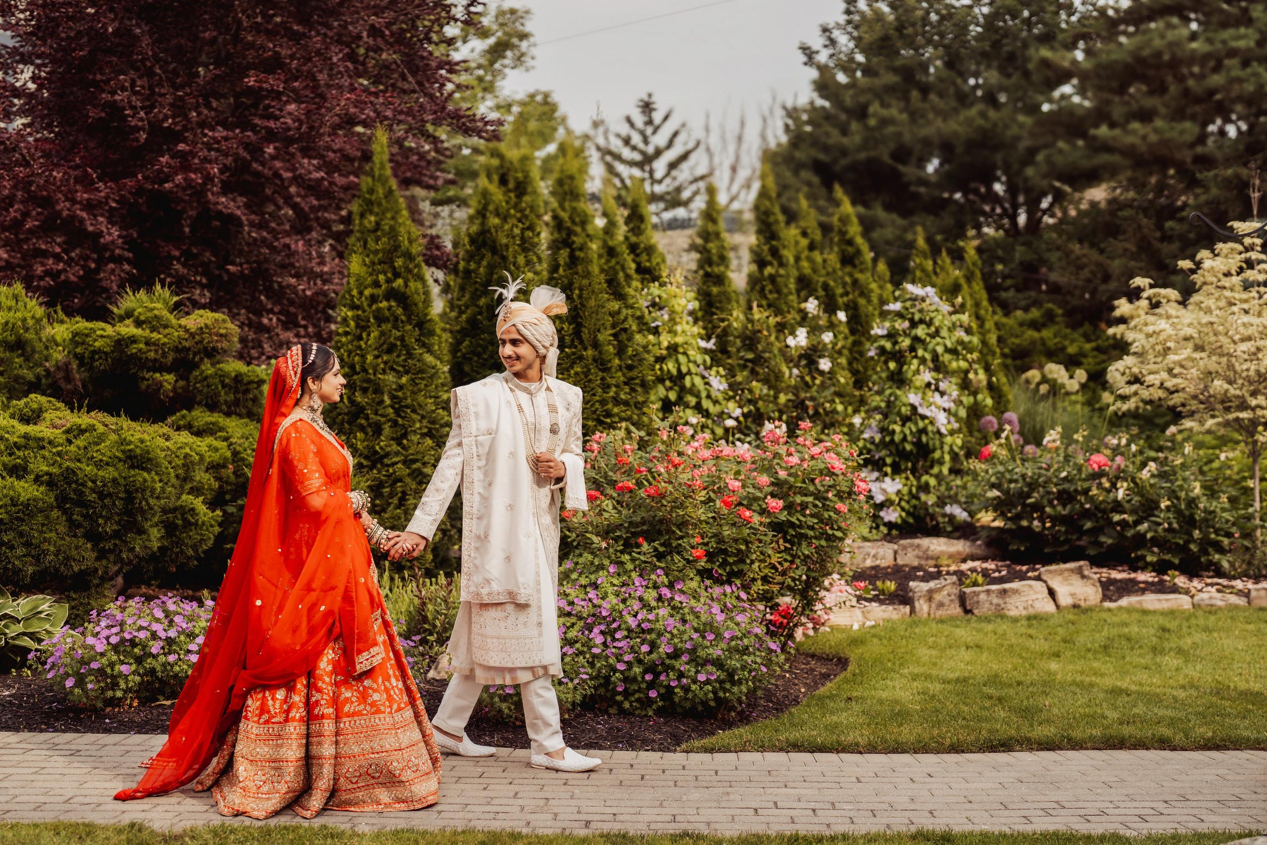 Prem & Nishtha. Wedding Photographer & Cinematographer studios