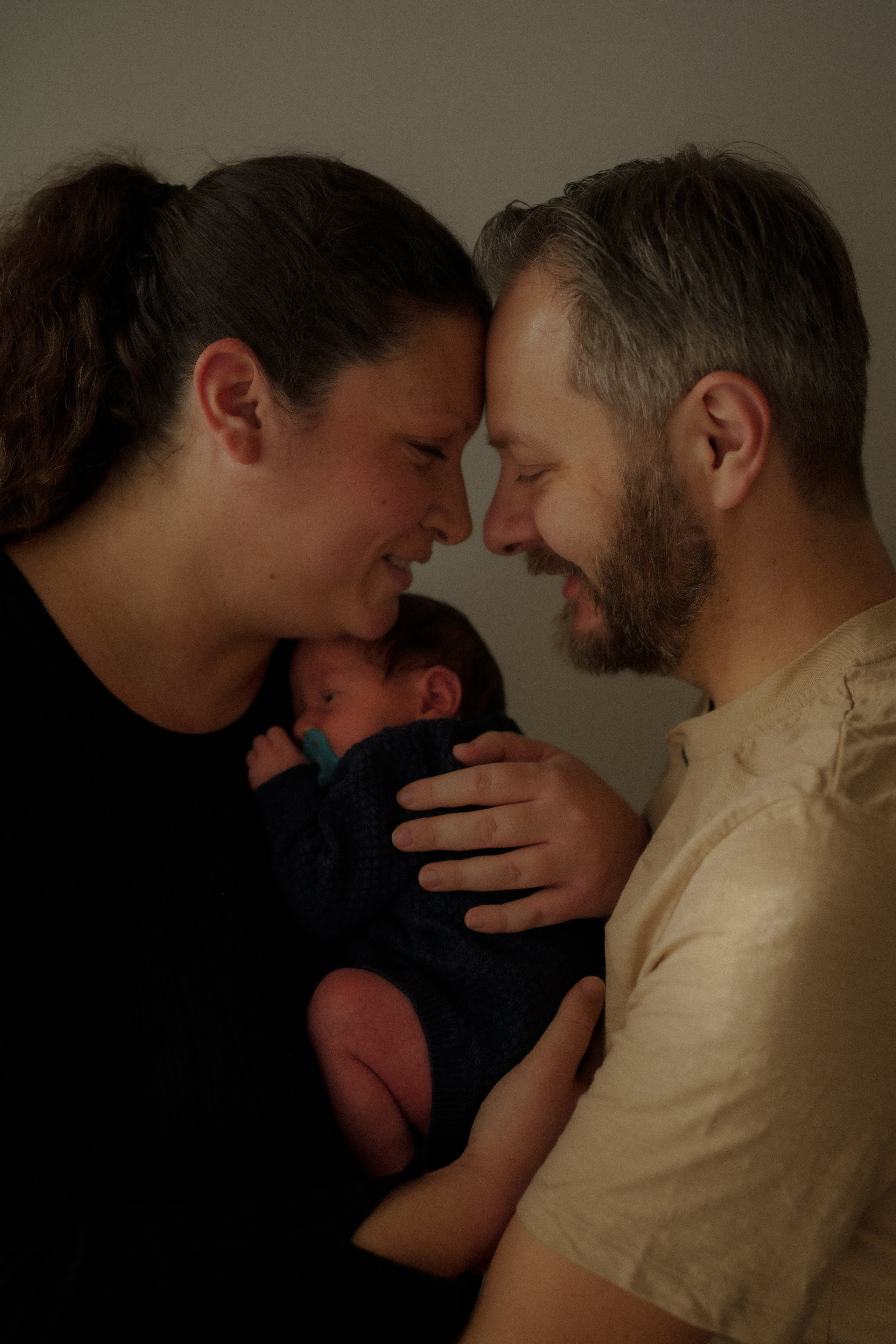 Newborn Home. Katerina Sellitti - Newborn Fotografin aus Bern. Schweiz