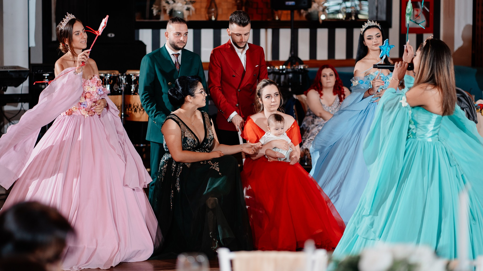 Fotograf de Botez în București- Mihai Popa Fotograf. Fotograf Nuntă & Botez București - Mihai Popa | Dincolo de oameni, imortalizez emoții!