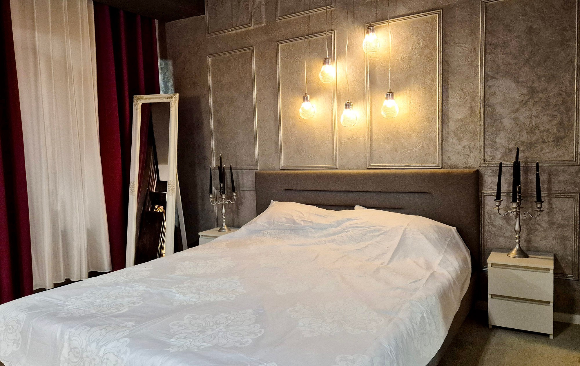 Prezentare studio foto personal Galati. Setup decoruri. Studio foto Galati sexy — boudoir fotograf freelancer Florin Costache