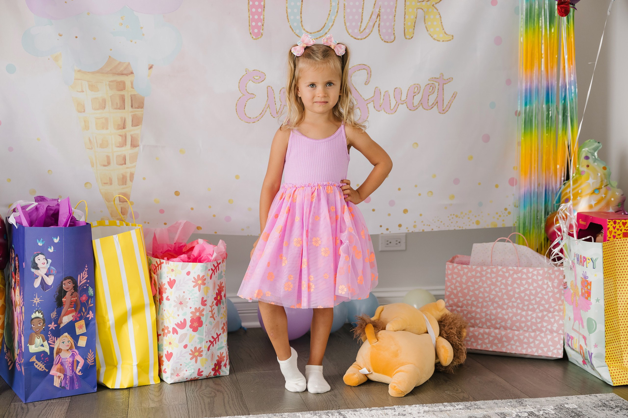 Birthday Party. Wedding family event photographer in Chicago Nick Yushevich