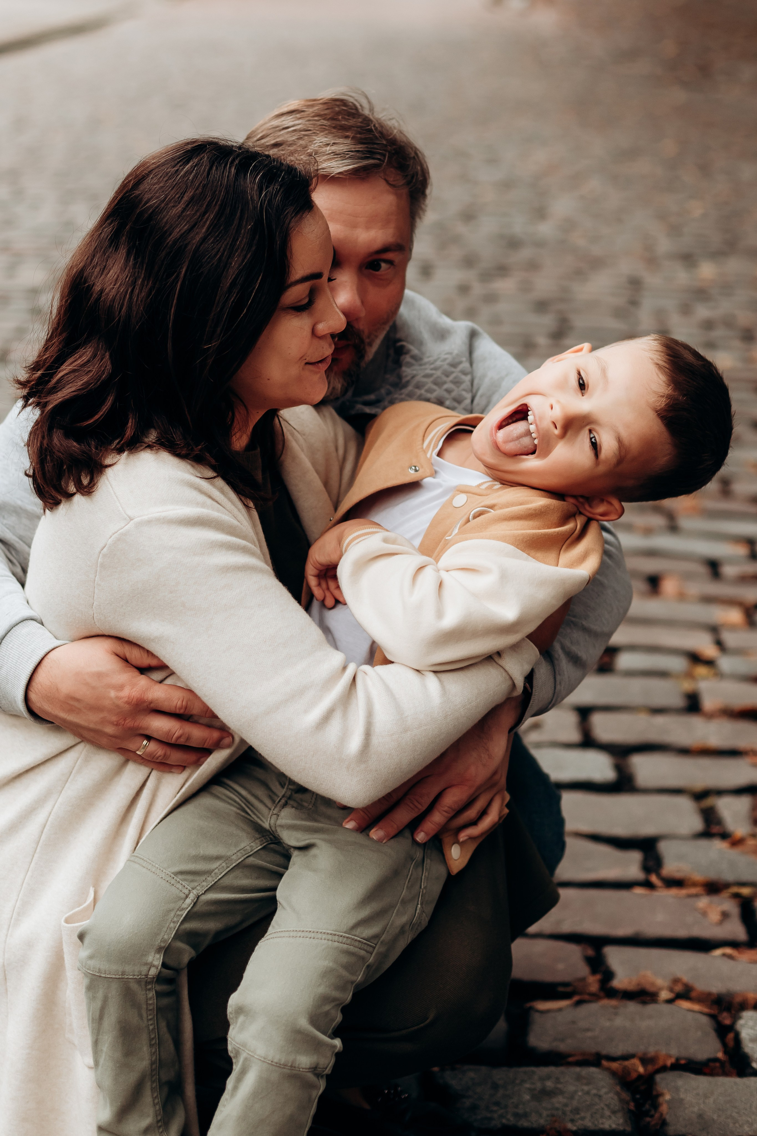 Марина, Паша и Мартин. Главная