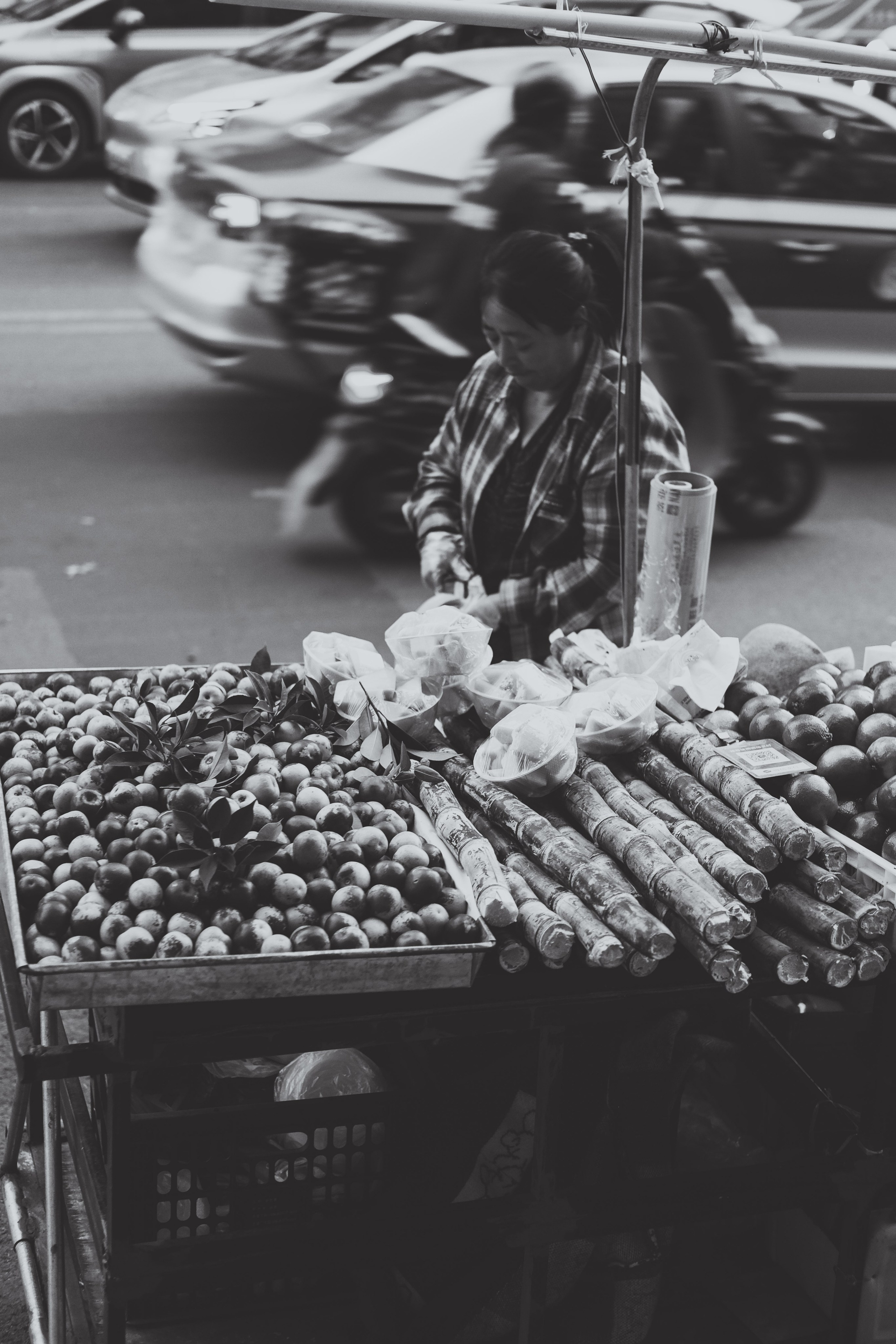 Capturing Life in Black and White - Candid Street Photography