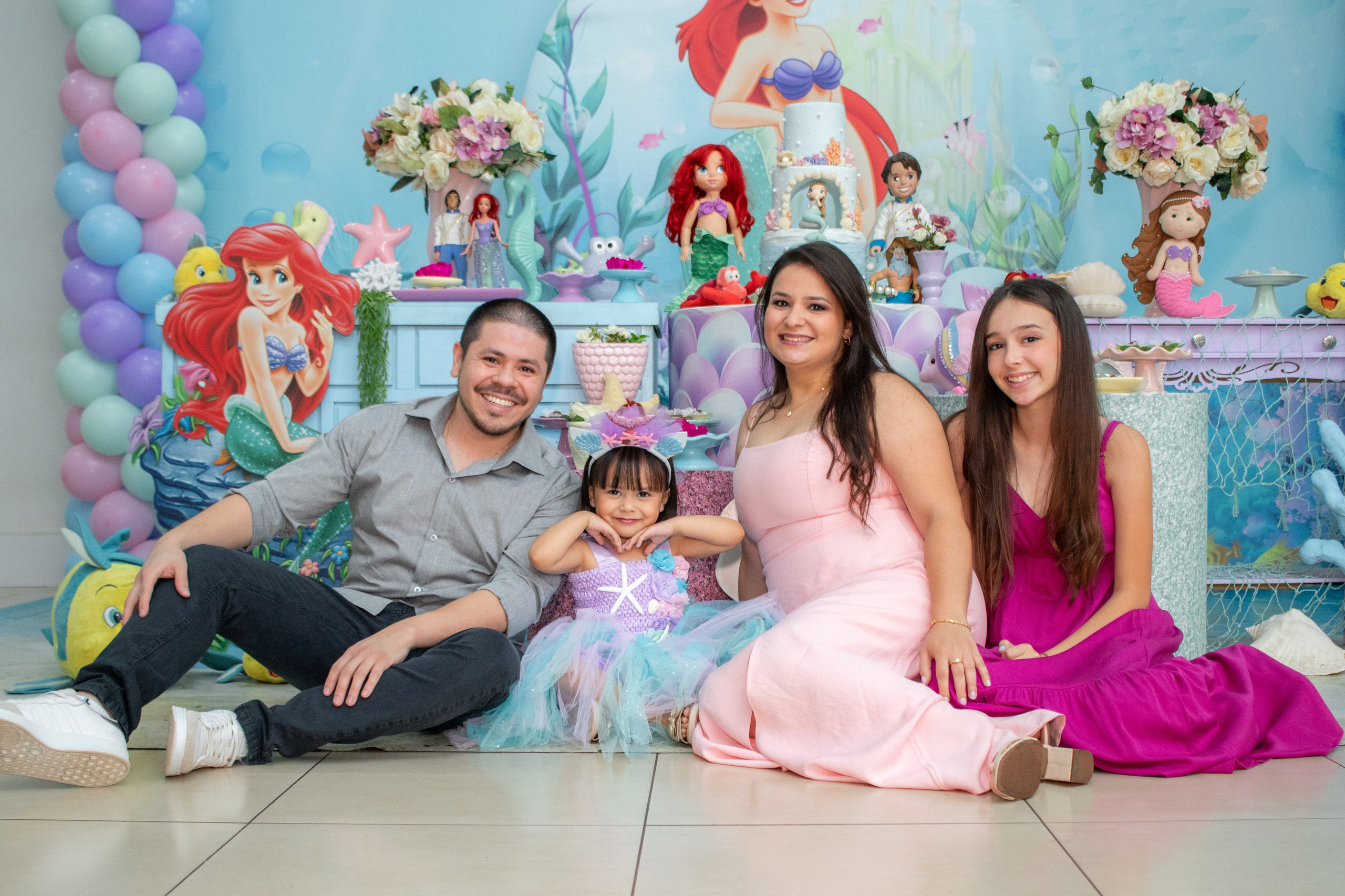 Alice — Aniversário 4 anos. Principal