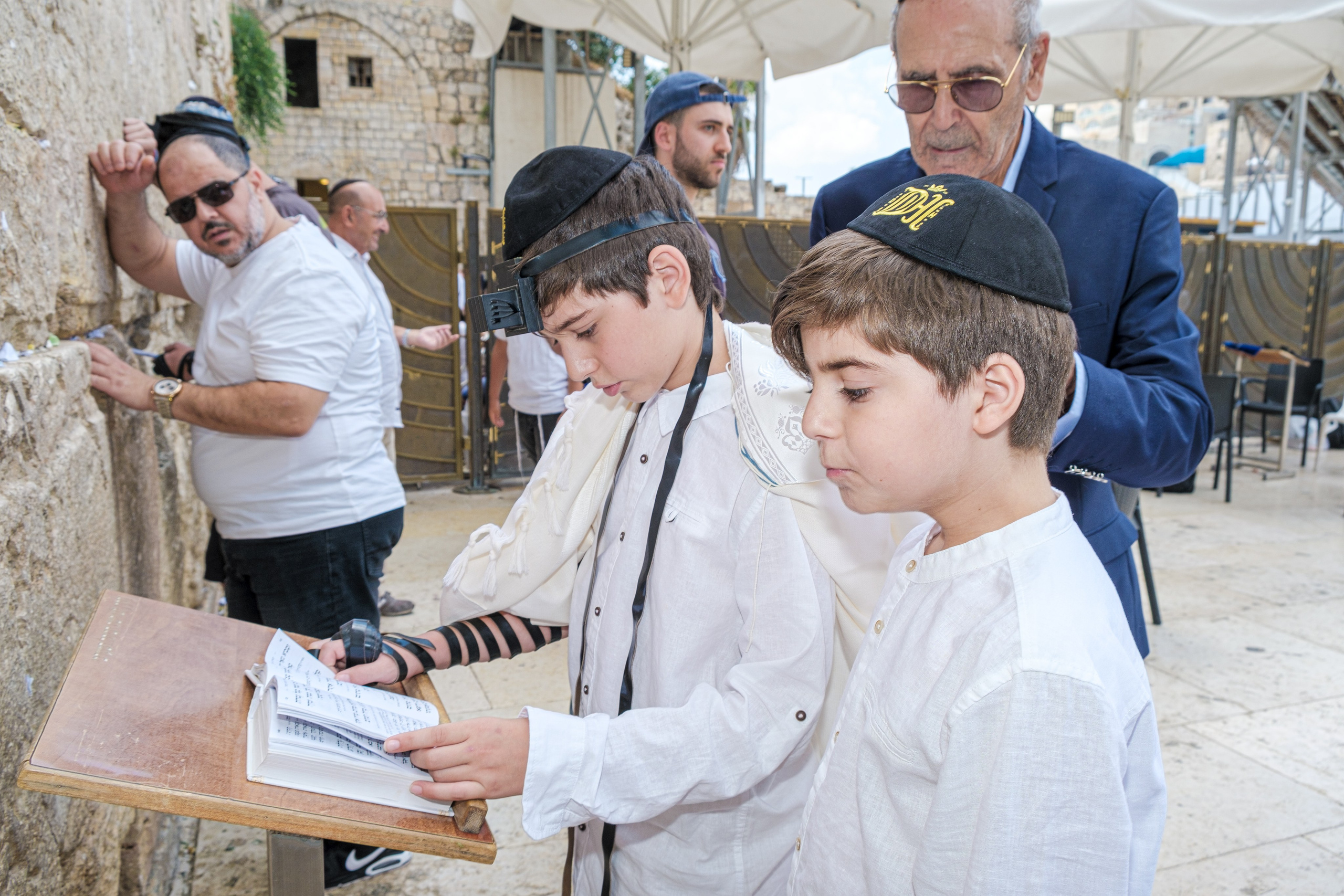 נטשה. Middle East Photo Agency — Photography & Event Magnets — סוכנות צילום והדפסת מגנטים לאירועים