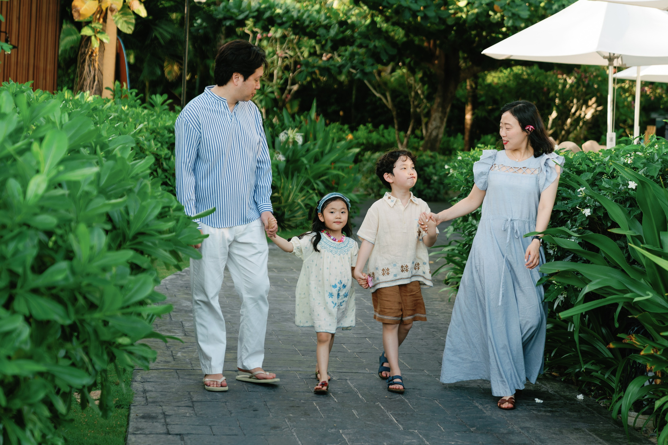 Family. Photographer Phu Quoc