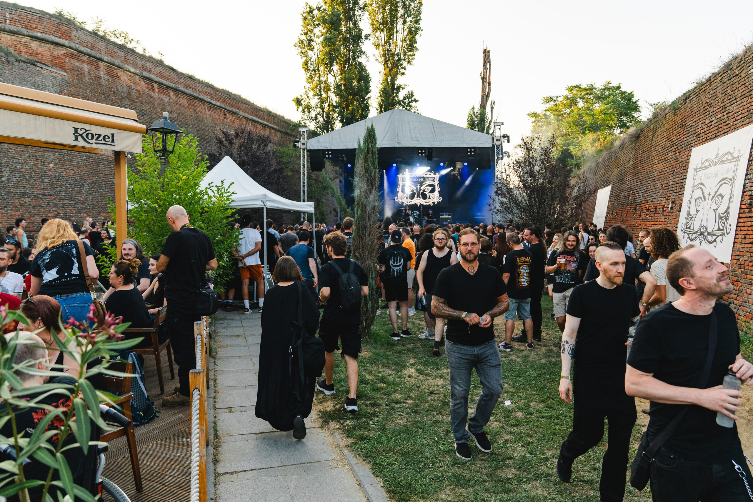 Dark Bombastic Evening (Editia 11 — 2025). Fotograf evenimente. Fotograf nunta. Fotograf Botez. Mihaela Savu