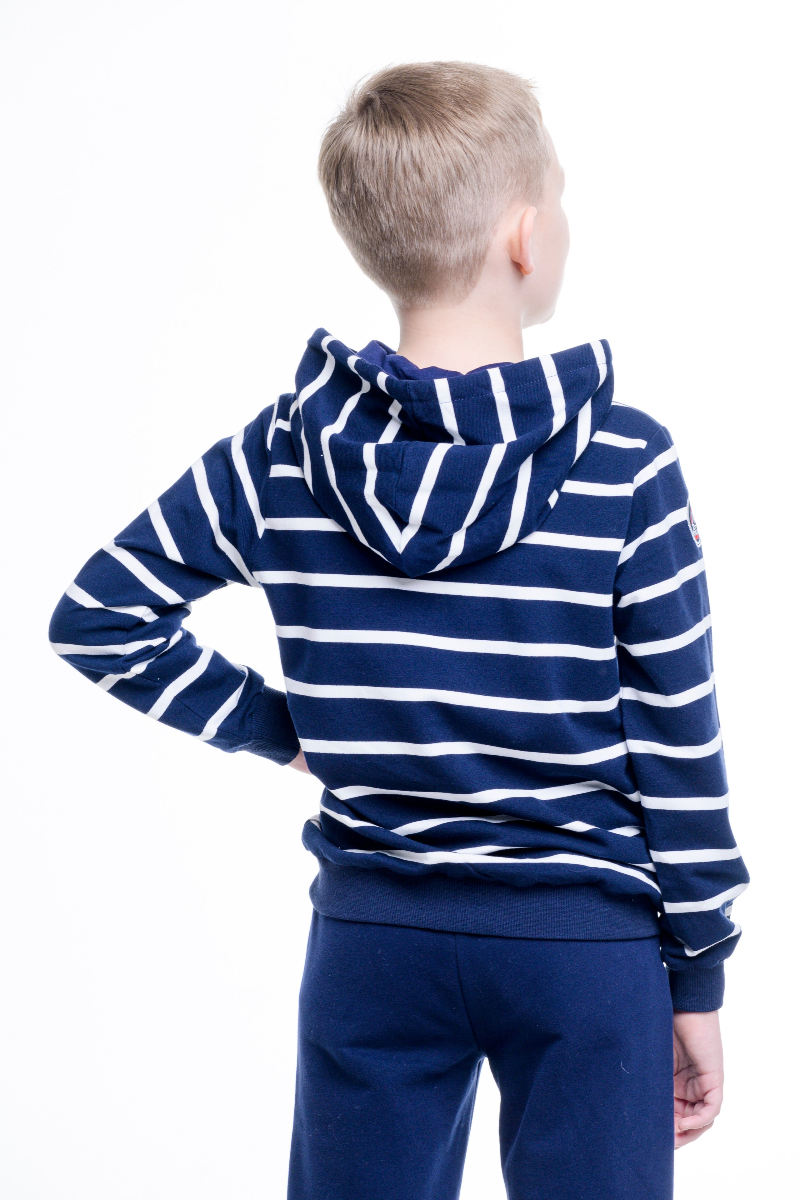 Popilov. Fotograf Dmitrii Donets