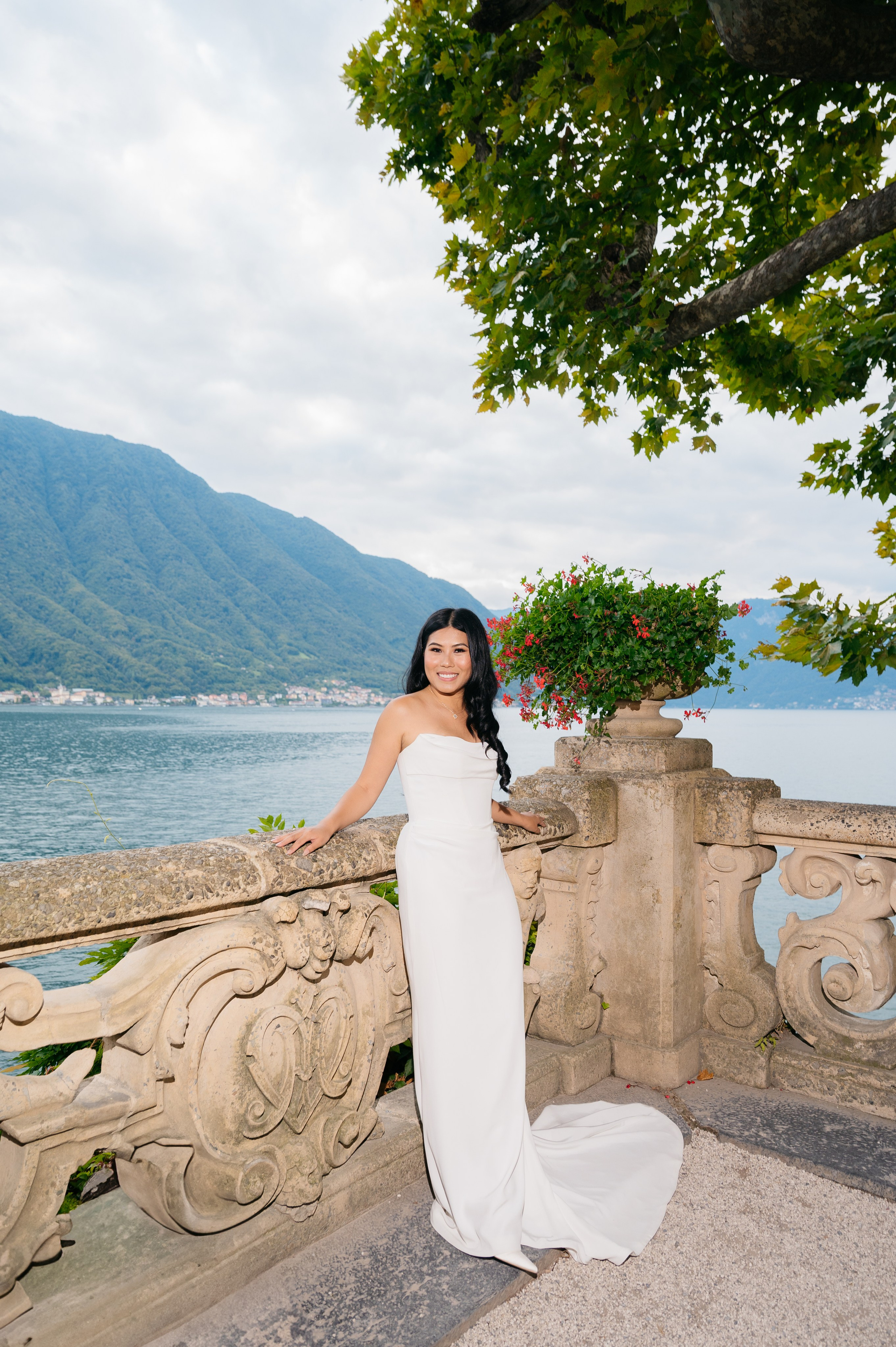 Lake Como. Lake Como Photographer — Proposal | Wedding | Elopement
