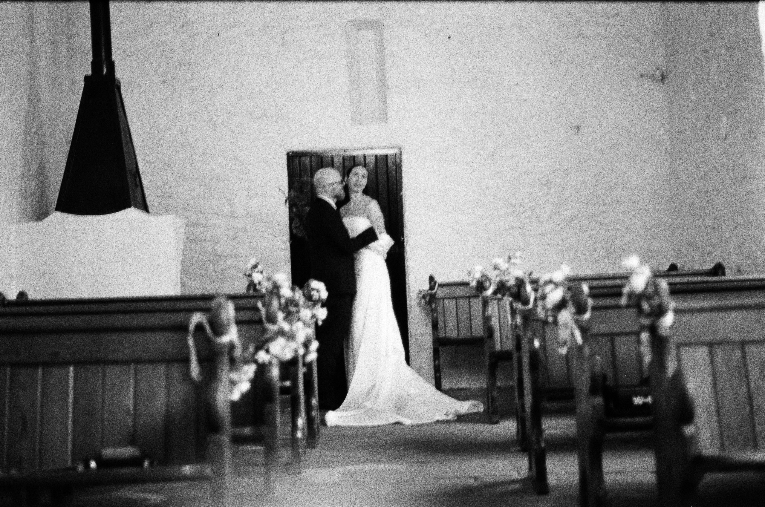 Wedding on Black n White Film. Molfar Visuals