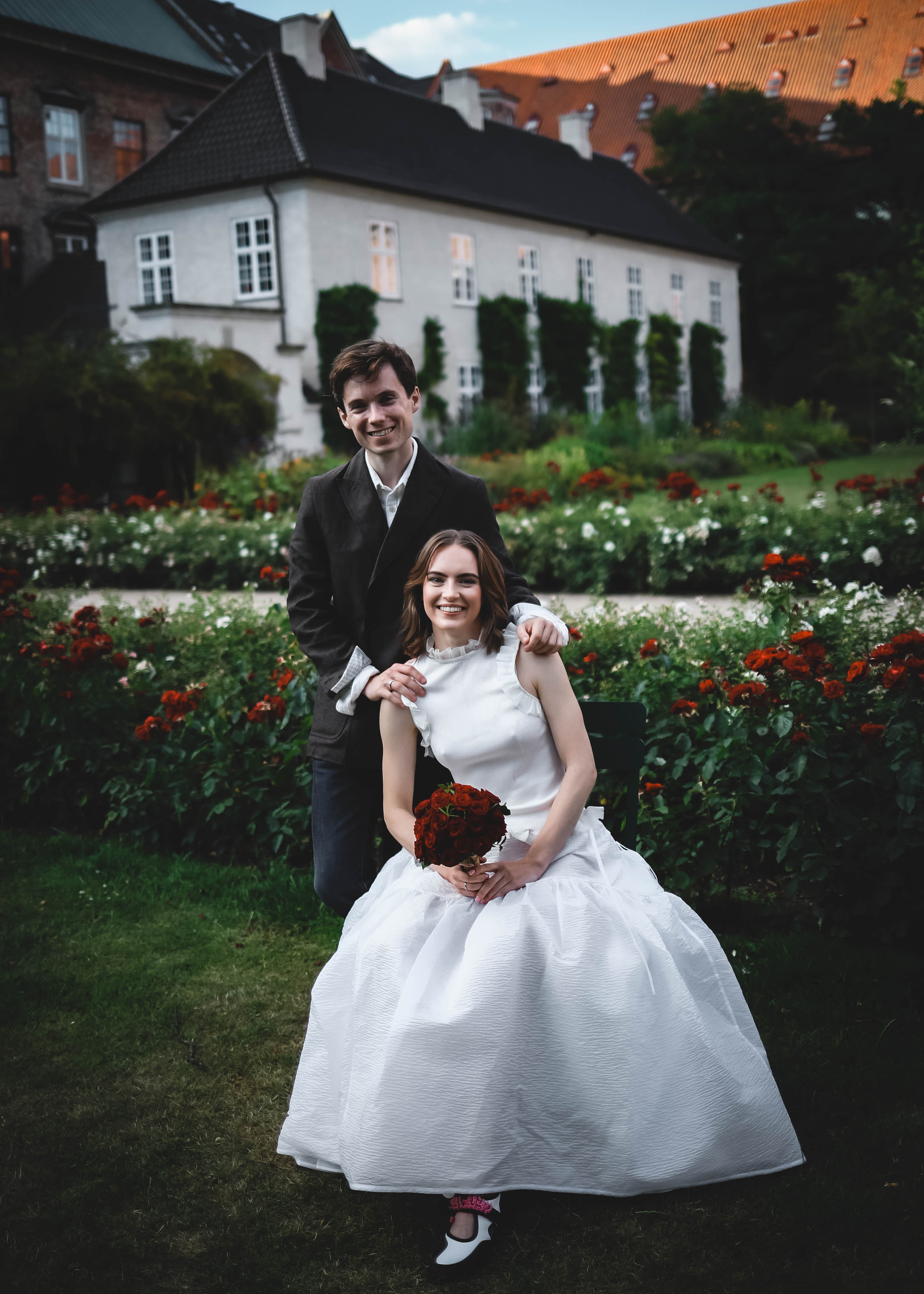 Couple from England. Professional wedding photographer in Copenhagen, Denmark — Julia Byron