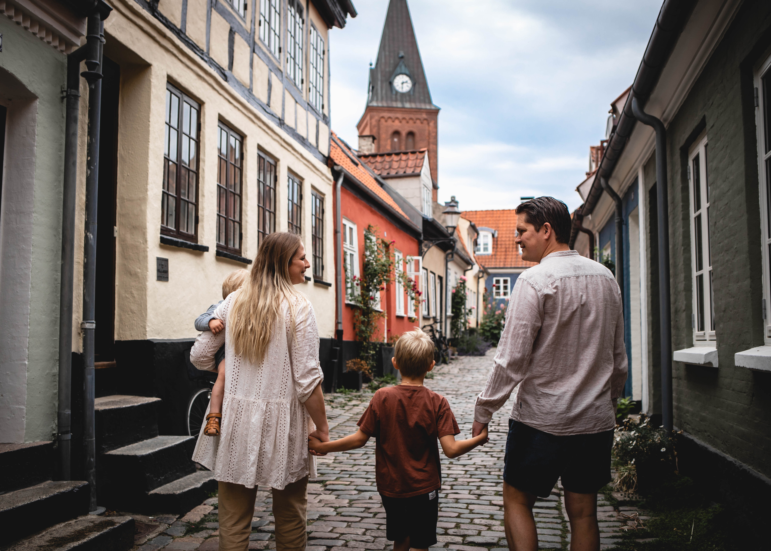 Aalborg. Professional wedding photographer in Copenhagen, Denmark — Julia Byron