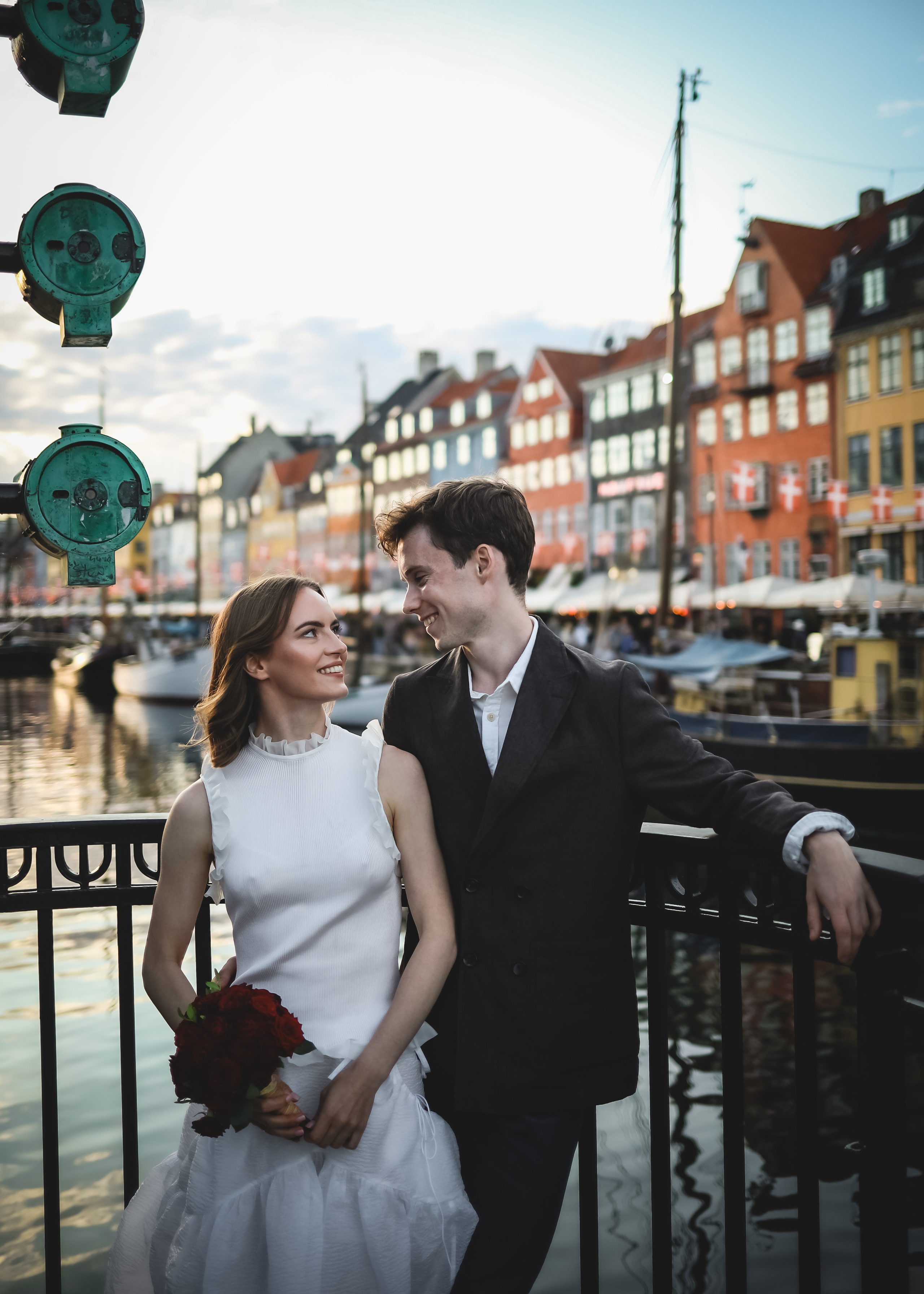 Couple from England. Professional wedding photographer in Copenhagen, Denmark — Julia Byron