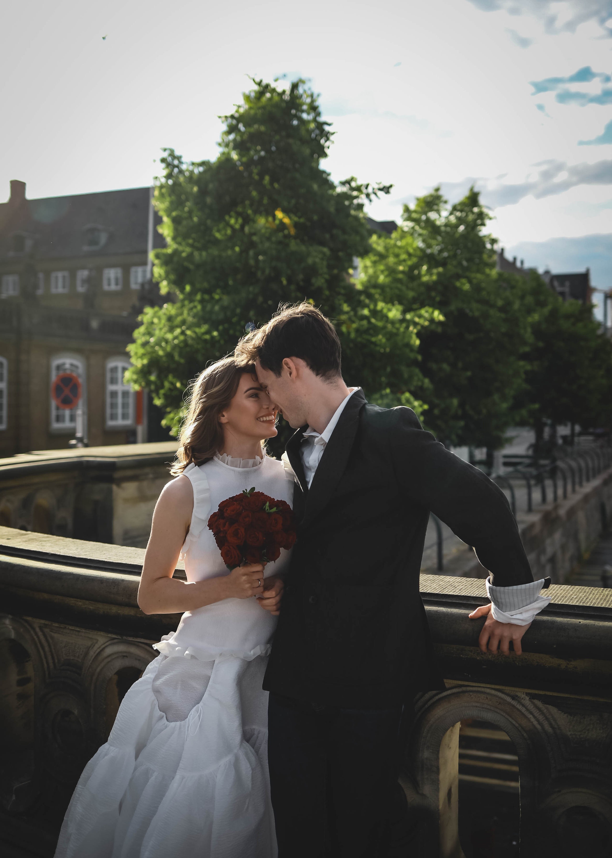 Couple from England. Professional wedding photographer in Copenhagen, Denmark — Julia Byron