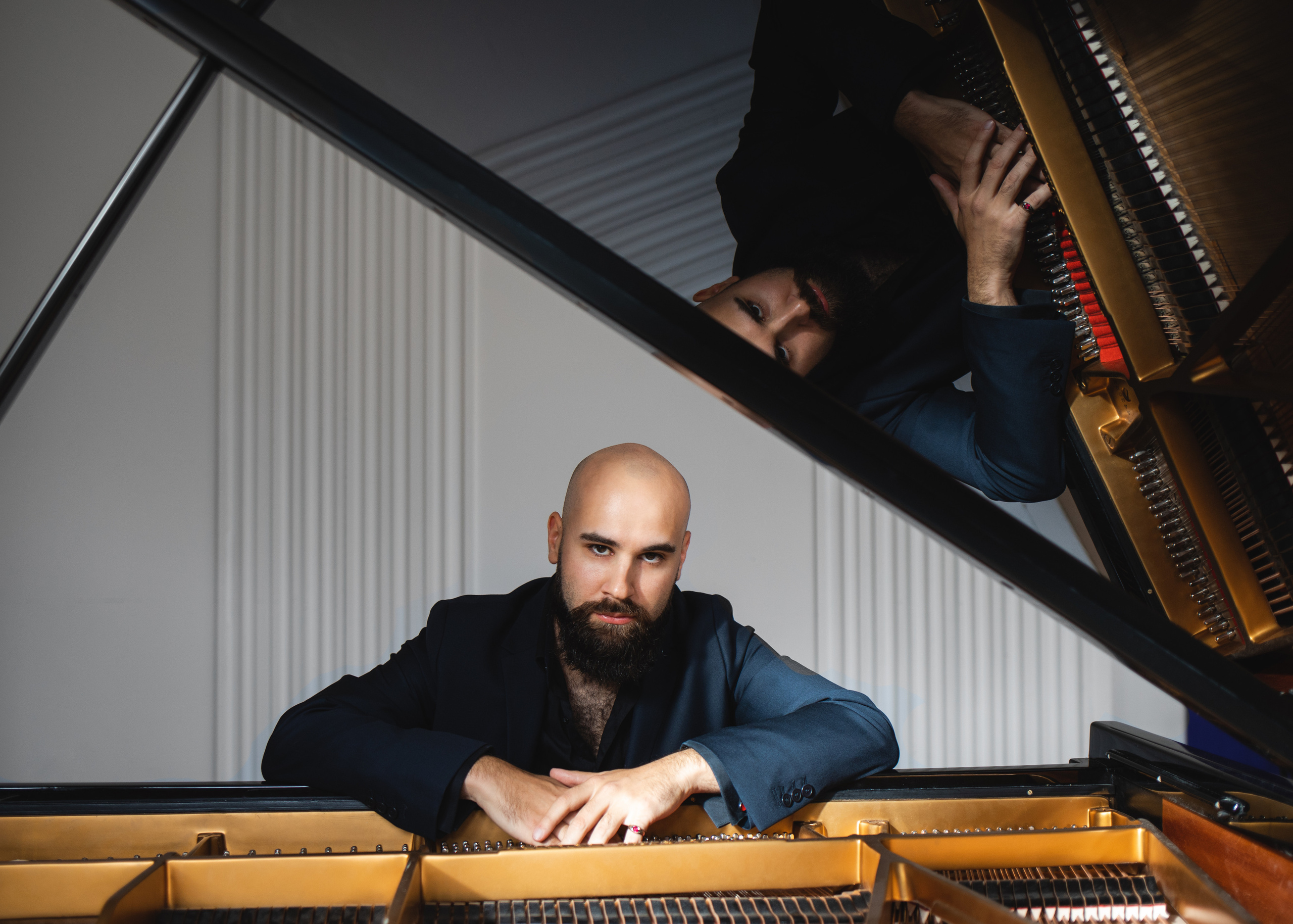 Marco pianist. Professional wedding photographer in Copenhagen, Denmark — Julia Byron