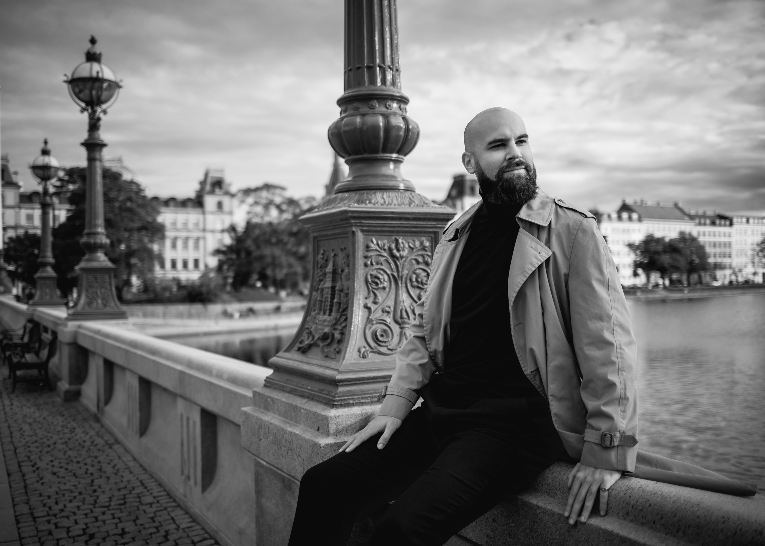 Marco pianist. Professional wedding photographer in Copenhagen, Denmark — Julia Byron