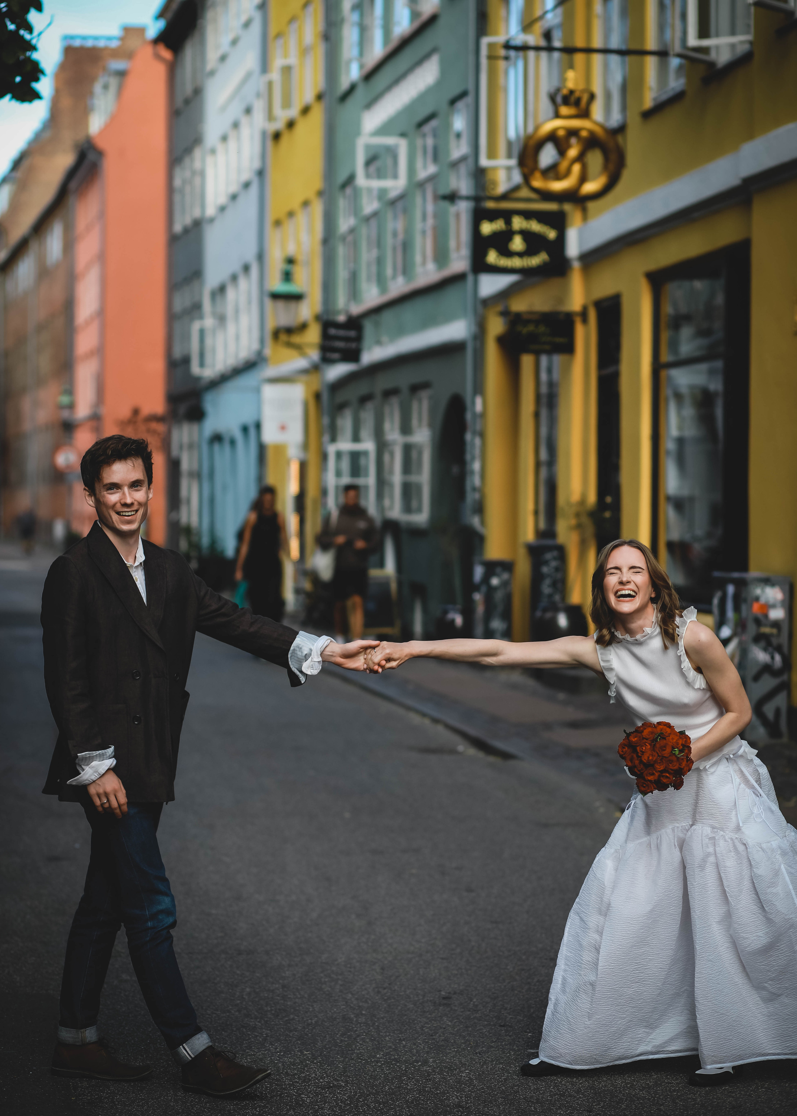 Couple from England. Professional wedding photographer in Copenhagen, Denmark — Julia Byron