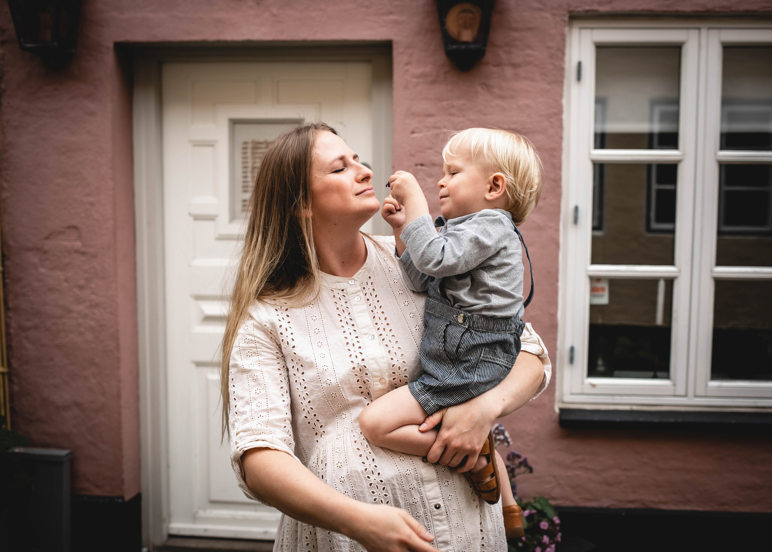 Aalborg. Professional wedding photographer in Copenhagen, Denmark — Julia Byron