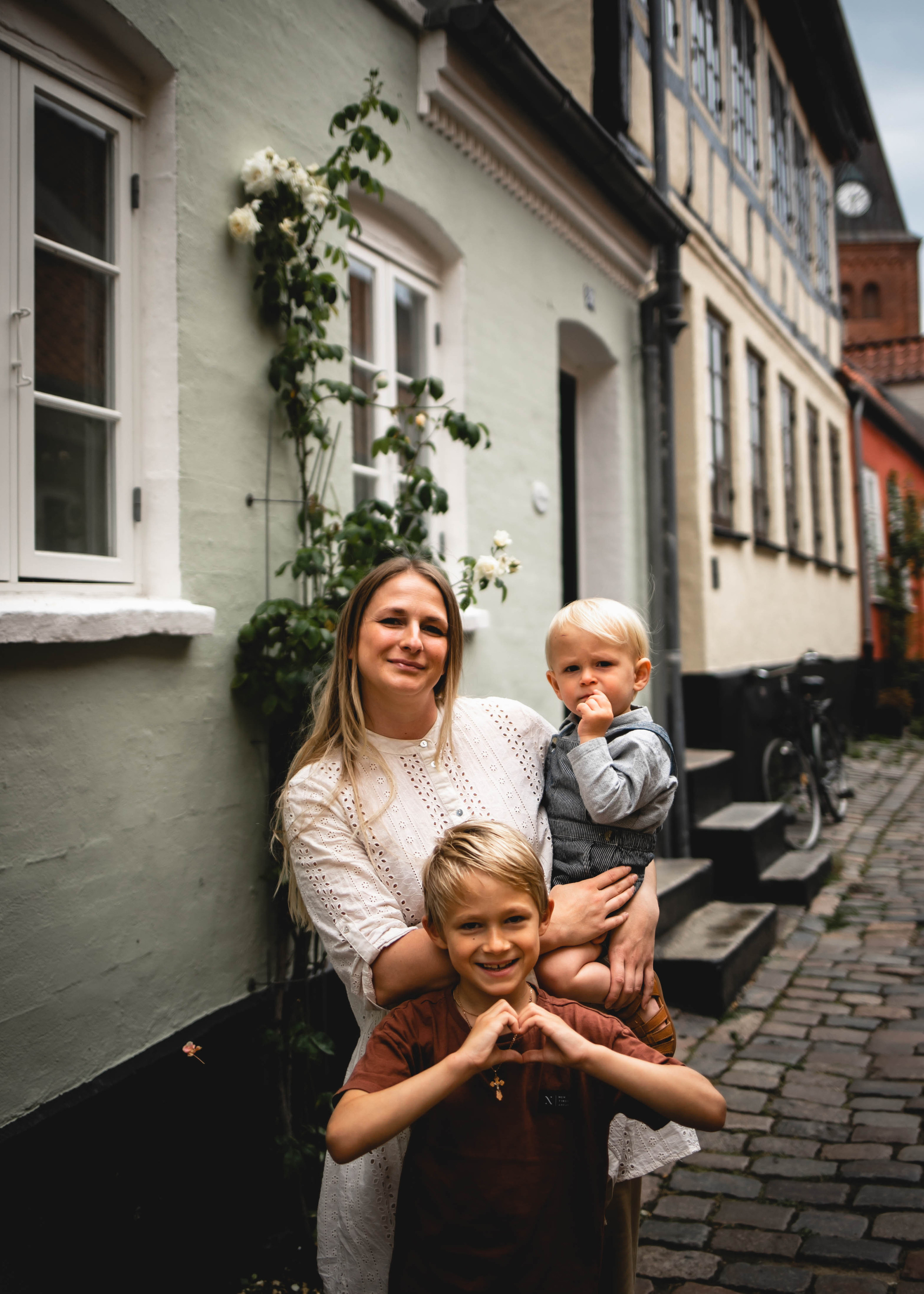 Aalborg. Professional wedding photographer in Copenhagen, Denmark — Julia Byron