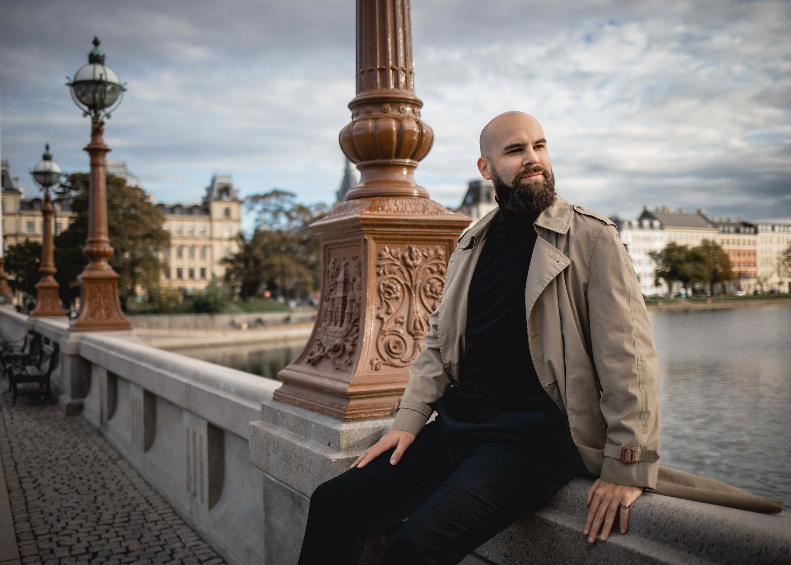 Marco pianist. Professional wedding photographer in Copenhagen, Denmark — Julia Byron