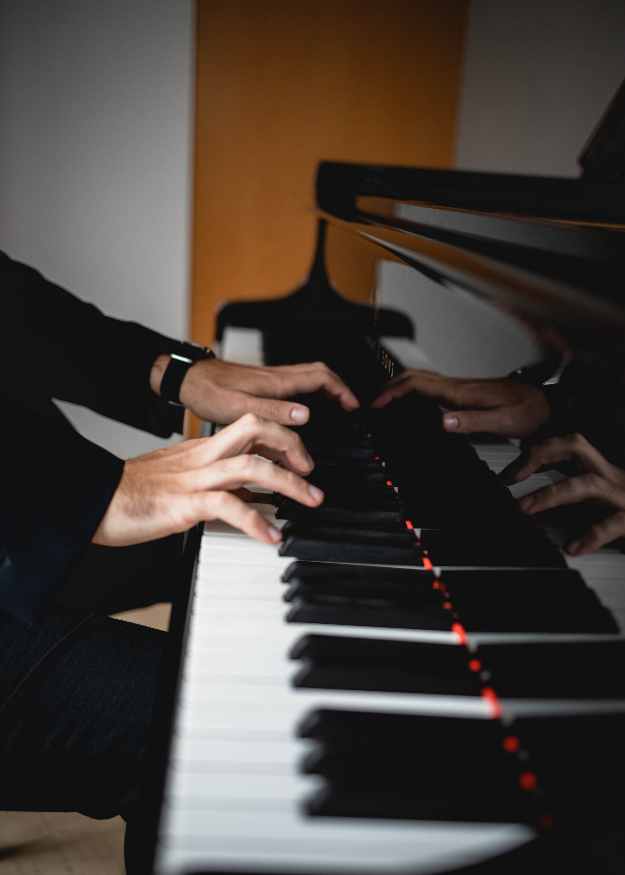 Marco pianist. Professional wedding photographer in Copenhagen, Denmark — Julia Byron