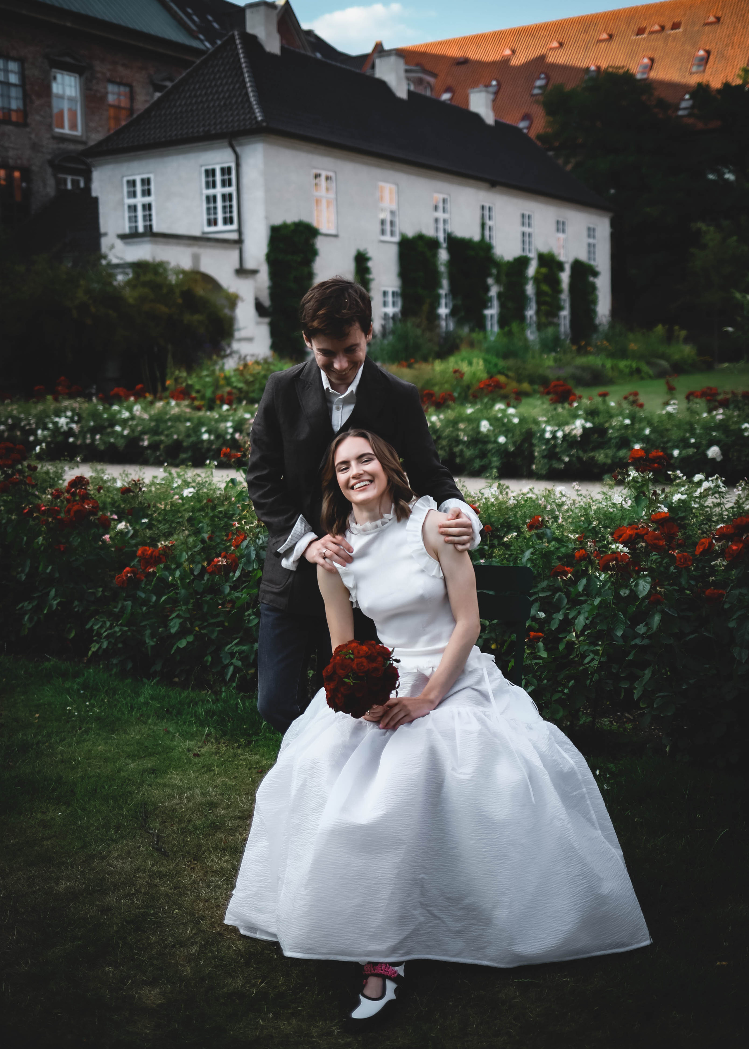 Couple from England. Professional wedding photographer in Copenhagen, Denmark — Julia Byron