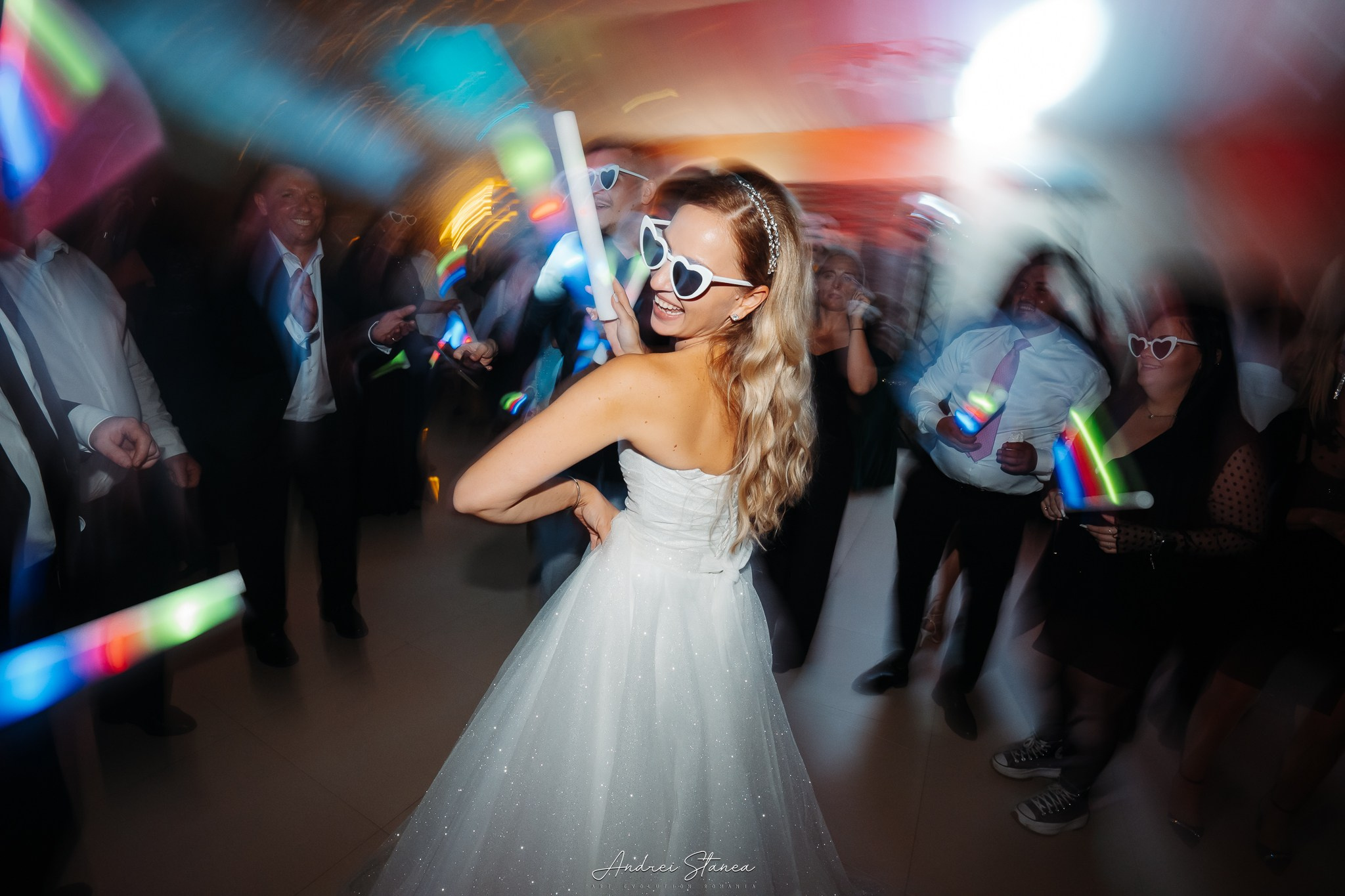 Vio & Adi. Andrei Stanea