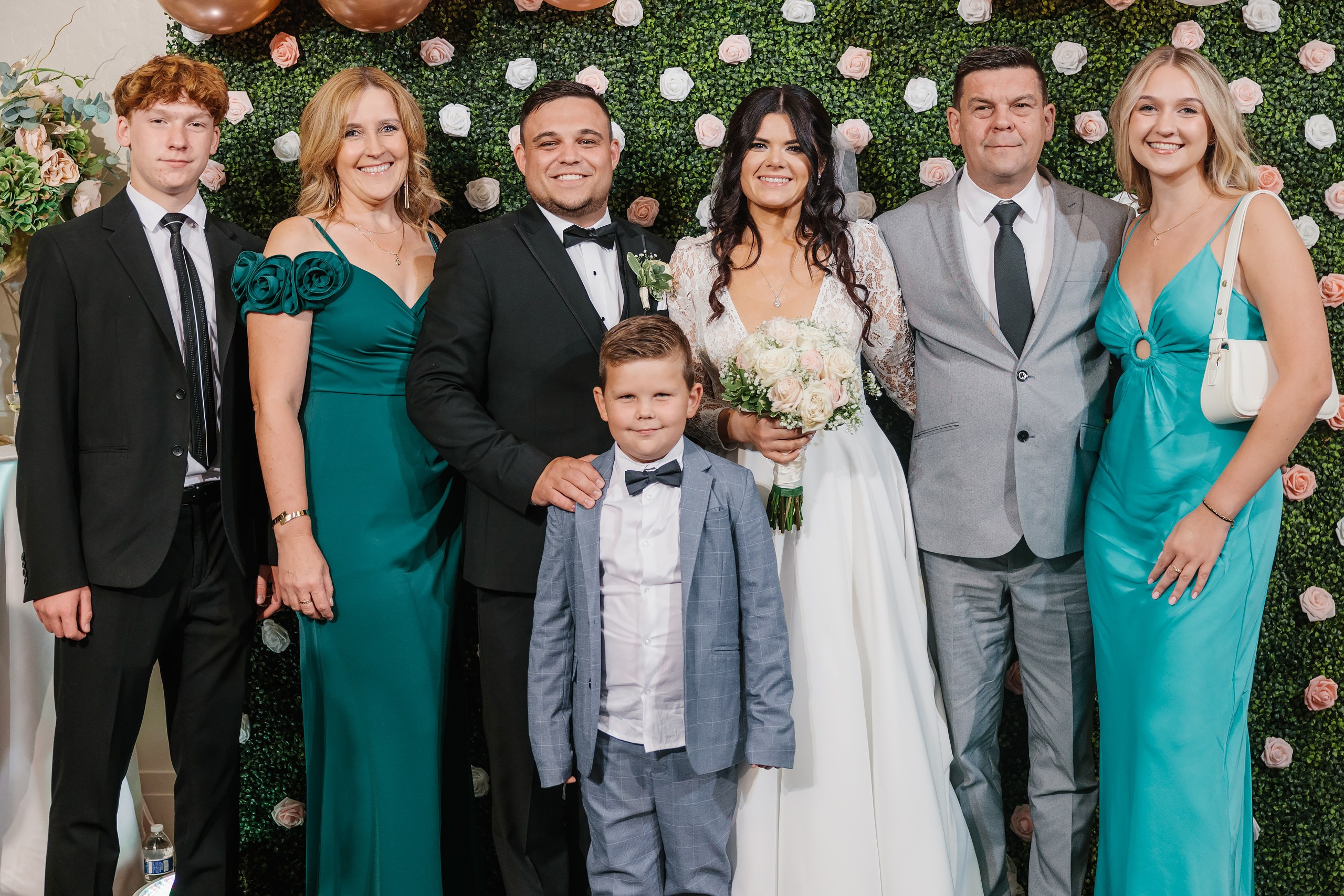 31.08.2024 Wedding. Wedding family event photographer in Chicago Nick Yushevich