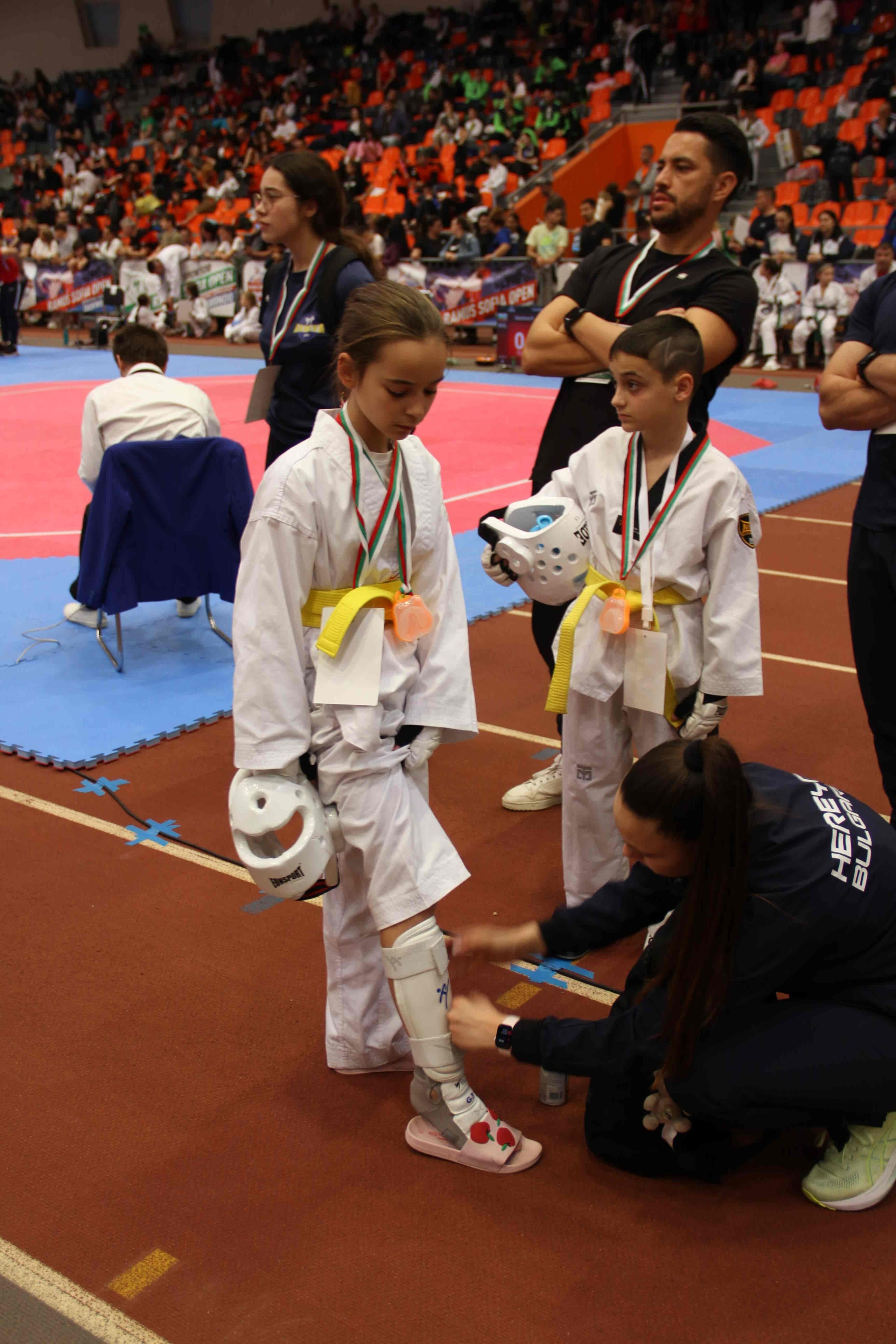 PhotoAdrenaline.com - BACKSTAGE фотография