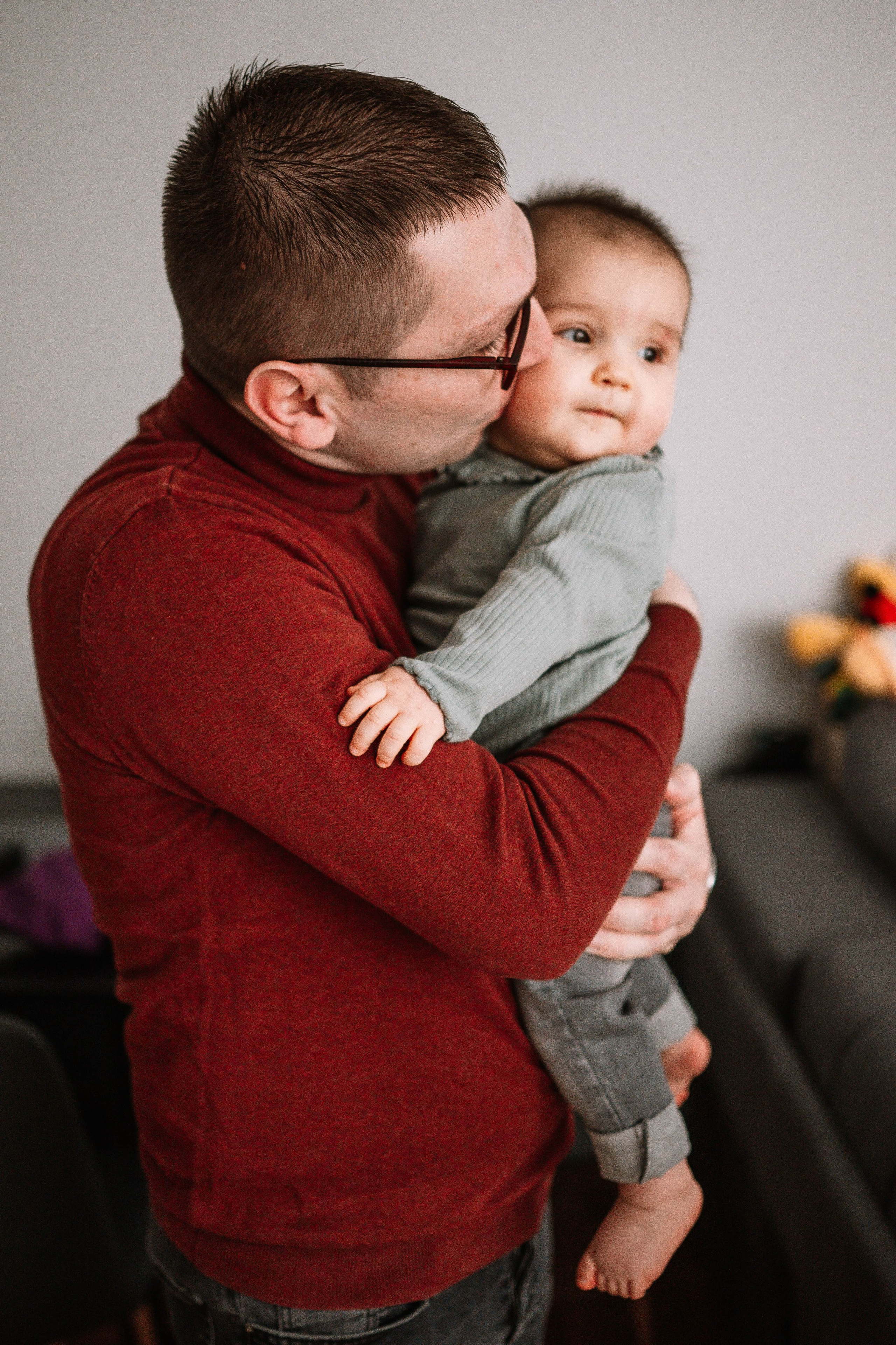 Lana - fotografisanje bebe kod kuće. Dečiji i porodični fotograf